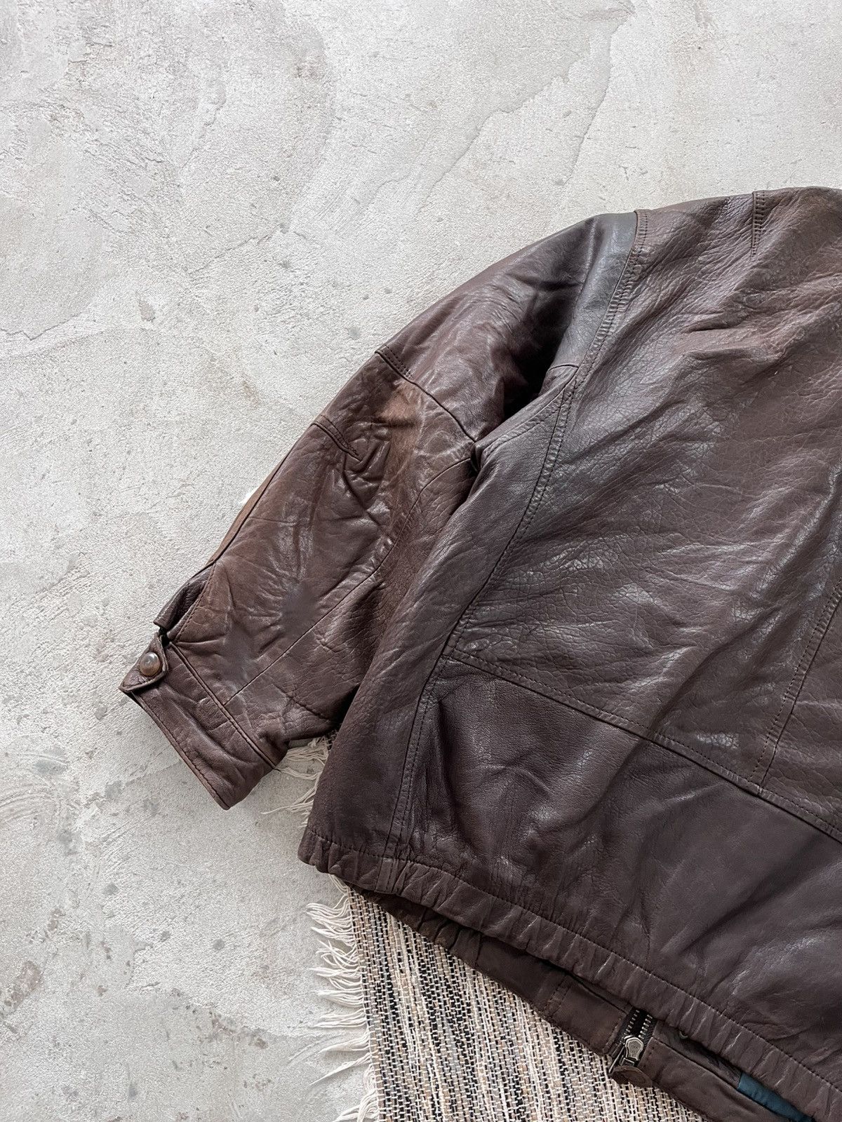 Genuine Leather Vintage Nautica Brown Faded Leather Bomber Jacket Fur Collar Size US L / EU 52-54 / 3 - 11 Thumbnail