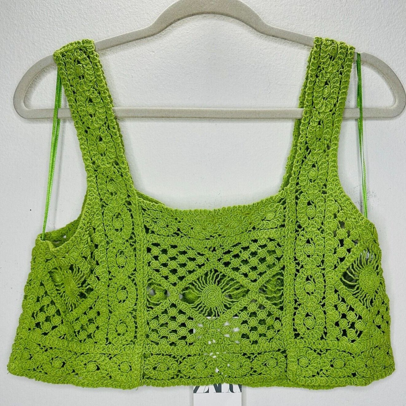 Zara NWT Zara Lime Green Square Neck Crochet Crop Tank Top Small Size S / US 4 / IT 40 - 3 Thumbnail