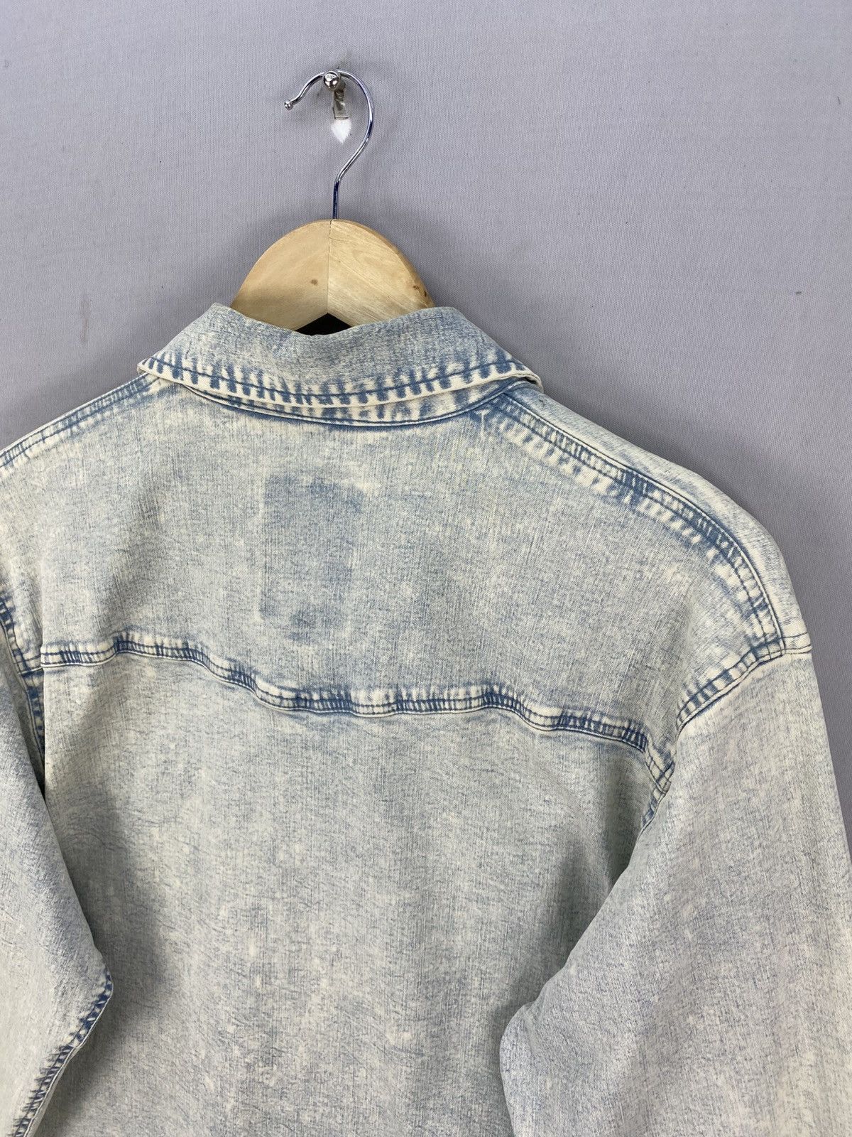 Karl Kani Karl Kani Acid Wash Shirts Button Up Jacket Size US M / EU 48-50 / 2 - 5 Thumbnail
