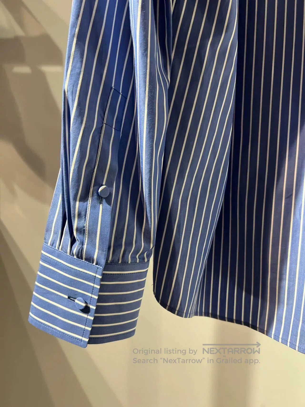 Valentino Valentino Women's Striped Shirt in Blue. Size S / US 4 / IT 40 - 5 Thumbnail