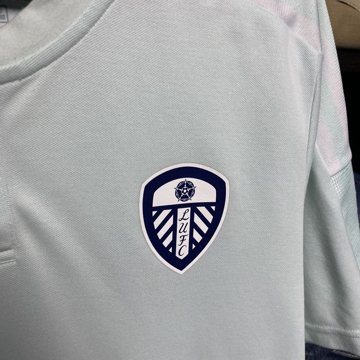 Adidas Mens Adidas FC Leedc 2021 training soccer jersey size L Size US L / EU 52-54 / 3 - 4 Thumbnail