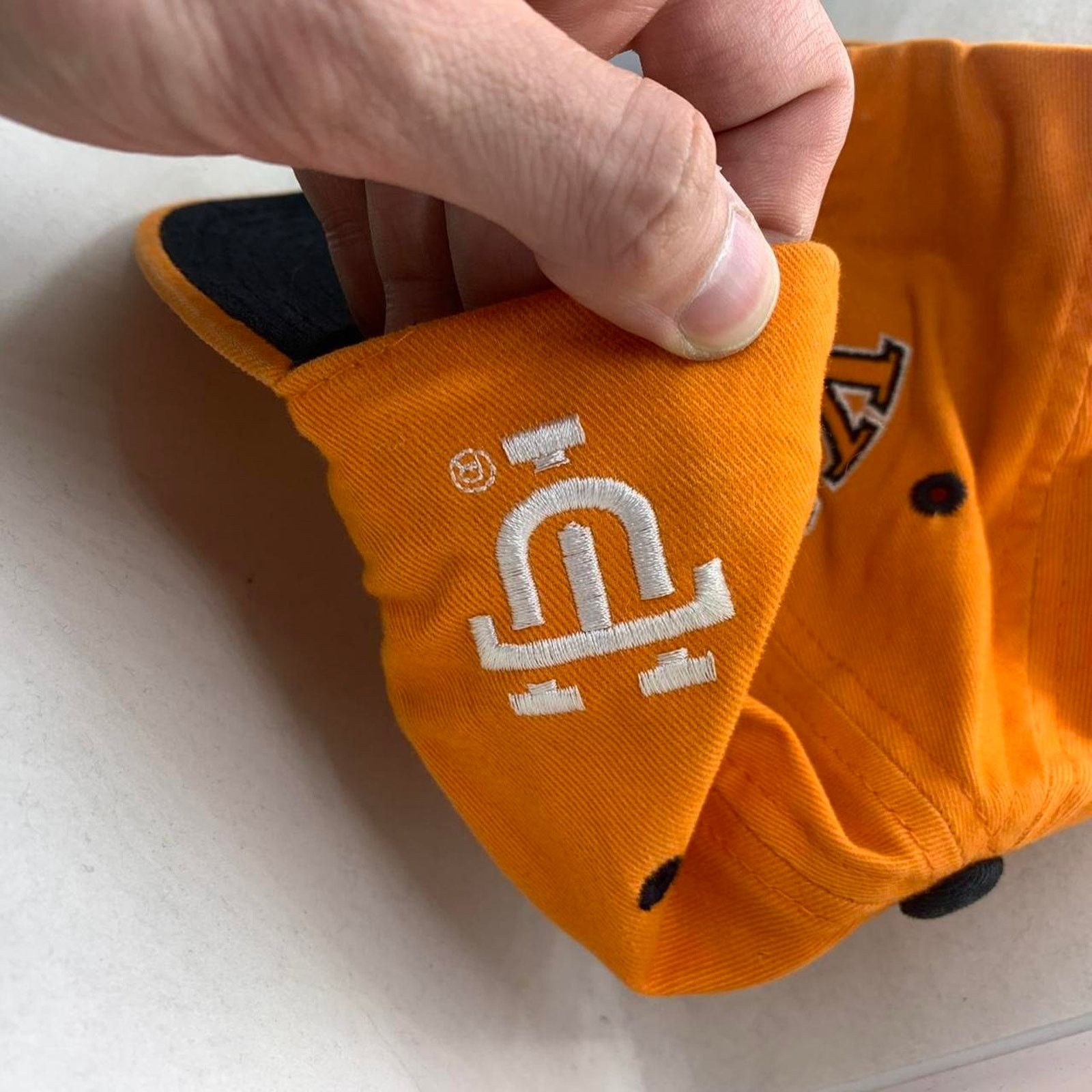 Top Of The World vintage 2000’s NCAA TENNESSEE VOLUNTEERS VOLS snapback hat Size ONE SIZE - 6 Thumbnail