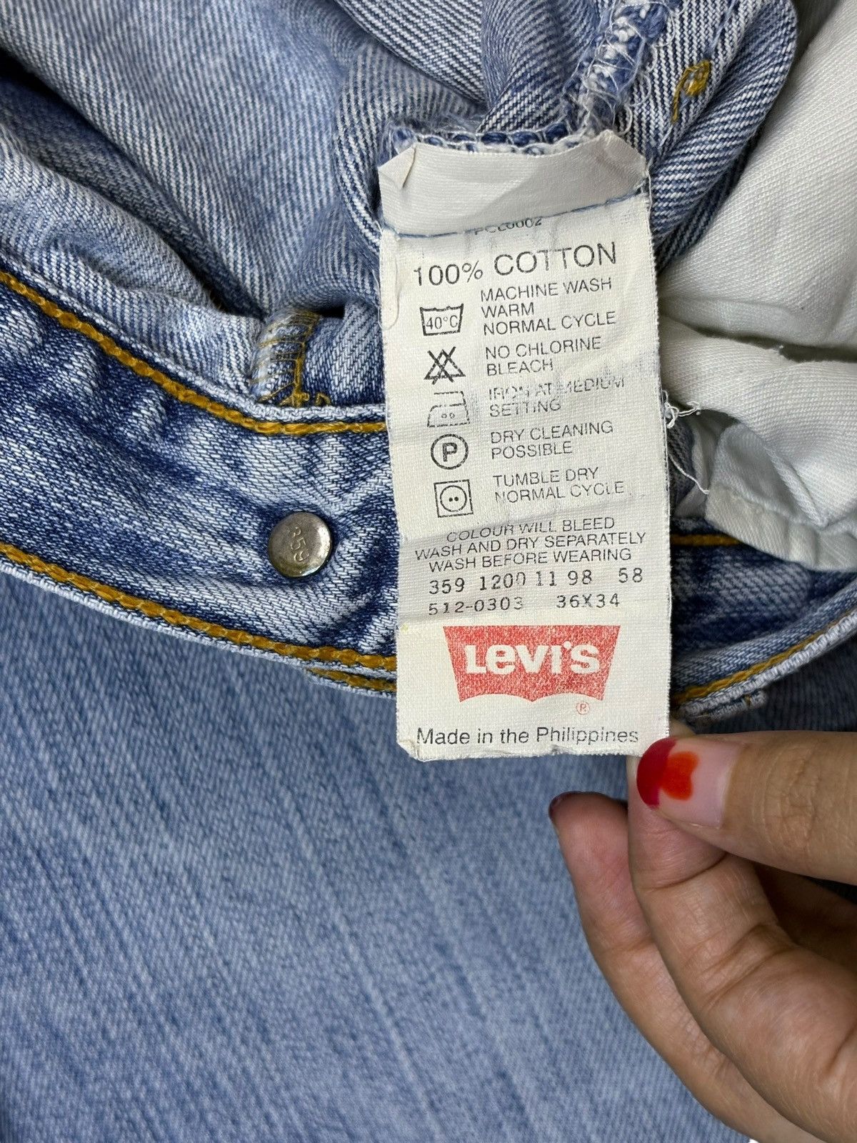 Levi's × Levi's Vintage Clothing Vintage 90s Levis 512 Blue Wash Distressed Baggy Jeans Size US 35 - 12 Thumbnail