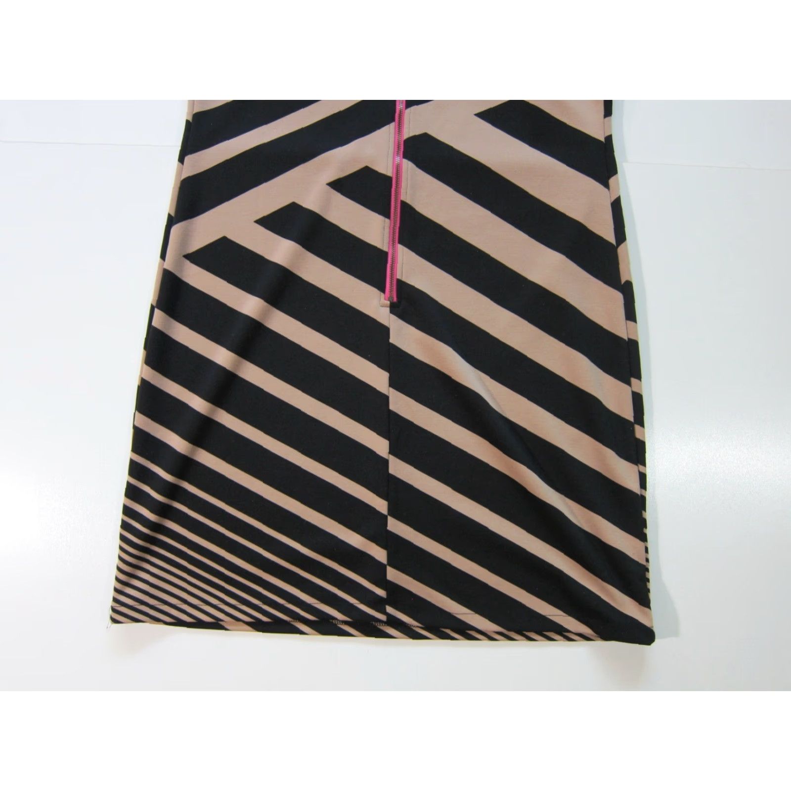 Ann Taylor Ann Taylor Loft Black Stripe Stretch Sleeveless Tunic Sheath Shift Dress 6 Womens Dress Black 6 Tailor Loft Ann Taylor Size M / US 6-8 / IT 42-44 - 6 Thumbnail