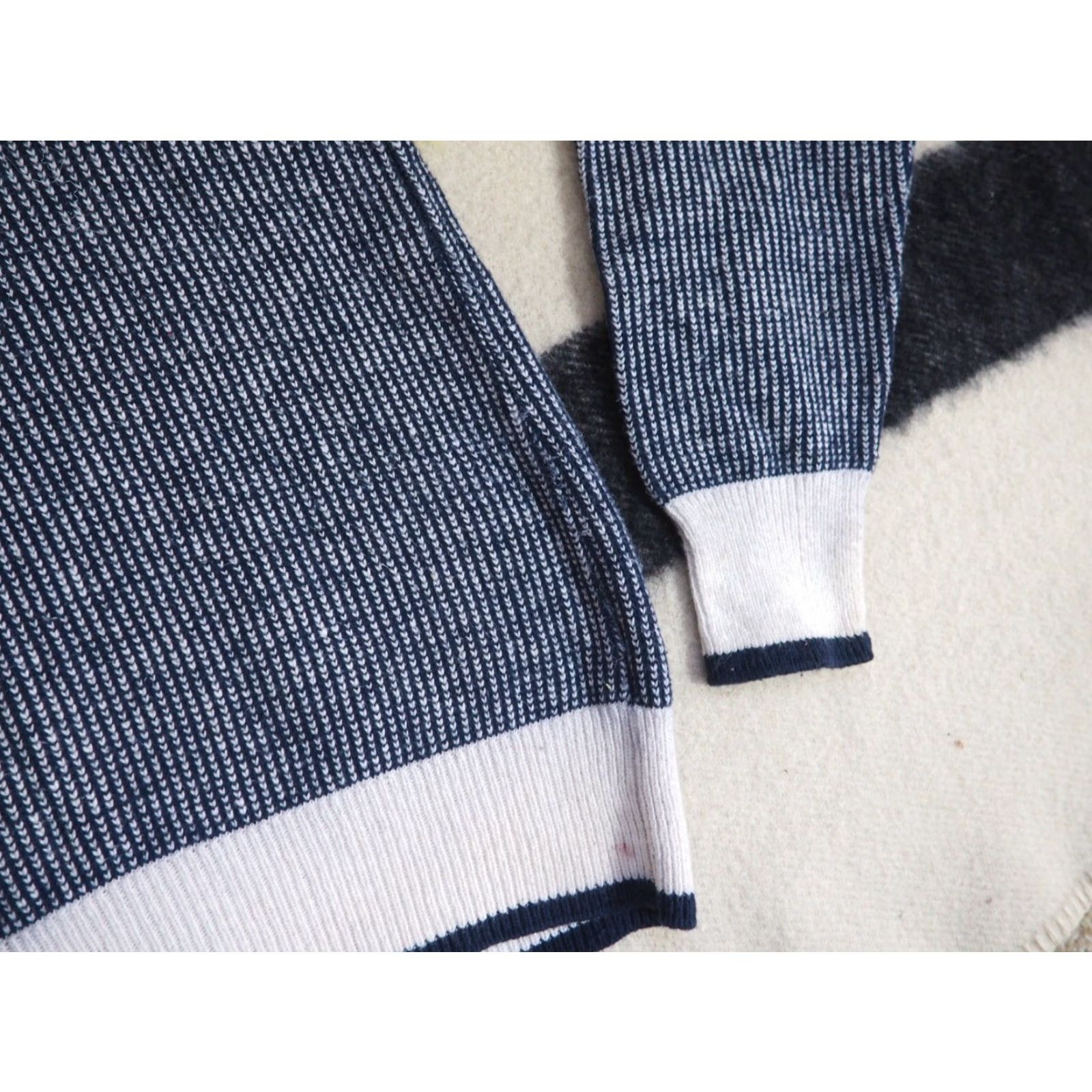 Vintage VTG Madman V-Neck Cotton Knit Sweater Pullover Mens M Blue 80s 70s Ivy Prep Check Embroidered Vintage Style Size US M / EU 48-50 / 2 - 5 Thumbnail