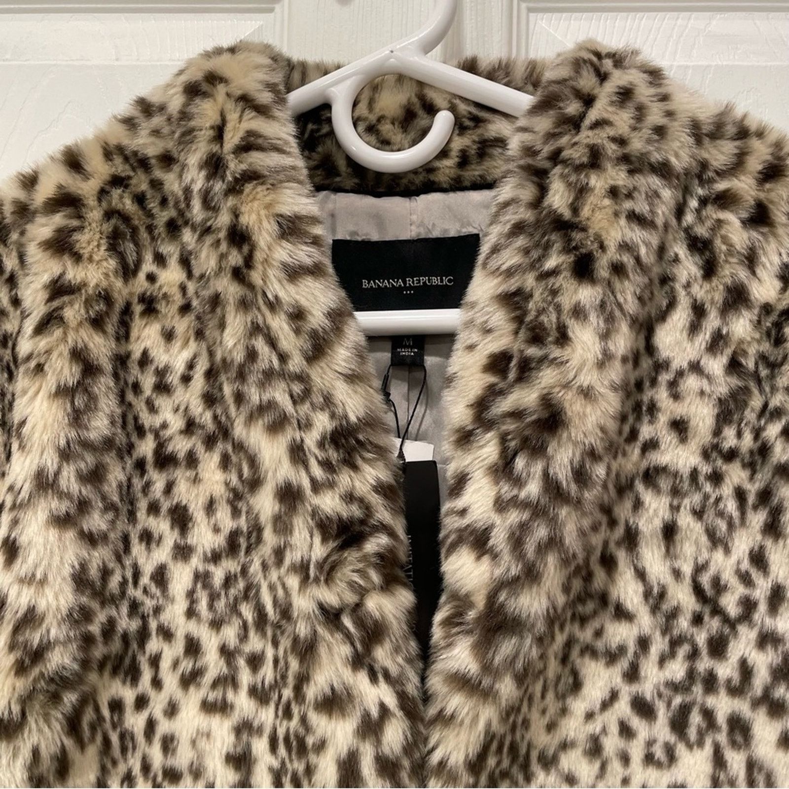 Banana Republic Banana Republic Faux Fur Coat Size M / US 6-8 / IT 42-44 - 3 Thumbnail