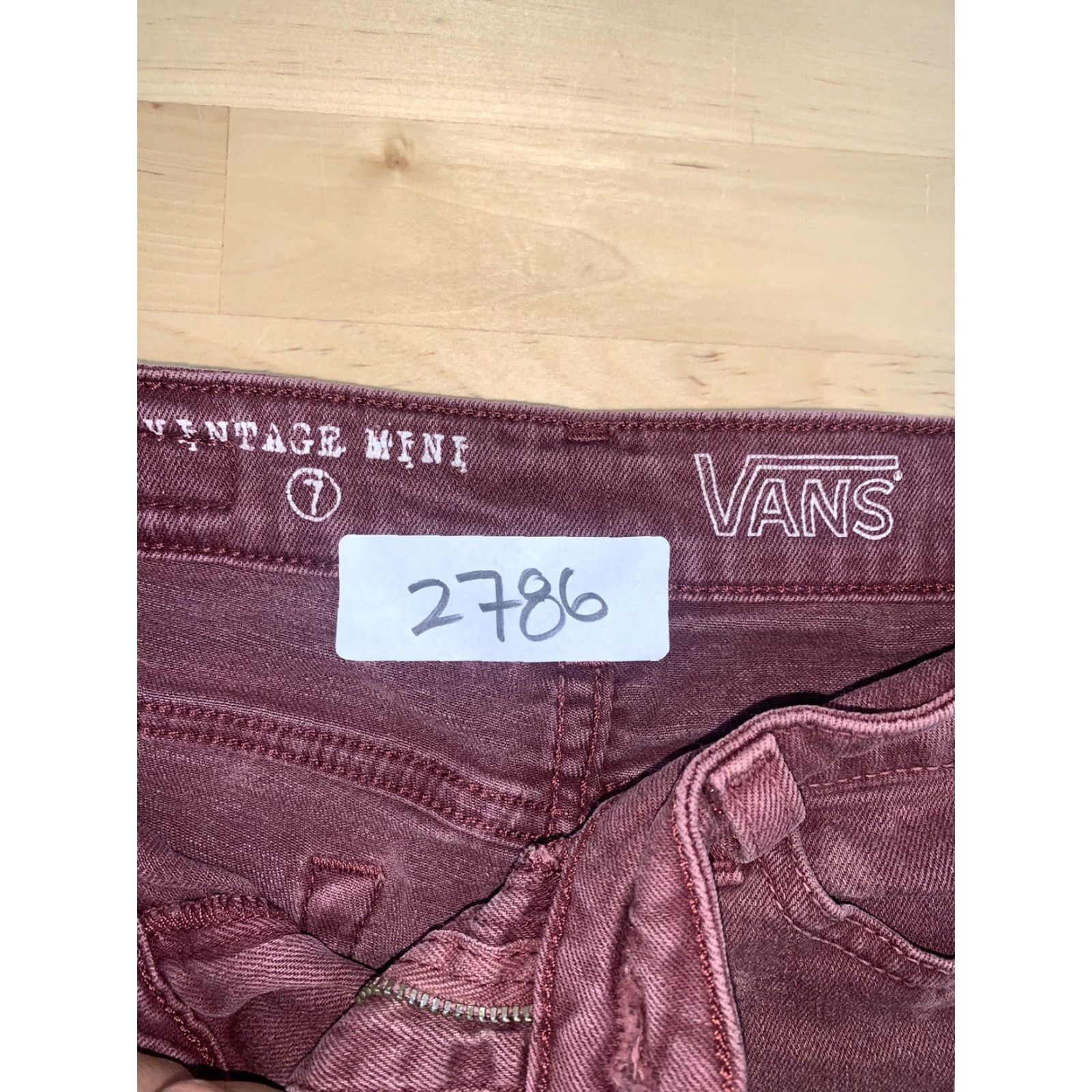 Vans VANS Vintage Cut-Off Shorts Cherry Denim Women’s Sz 7 Casual Size 28" / US 6 / IT 42 - 3 Thumbnail