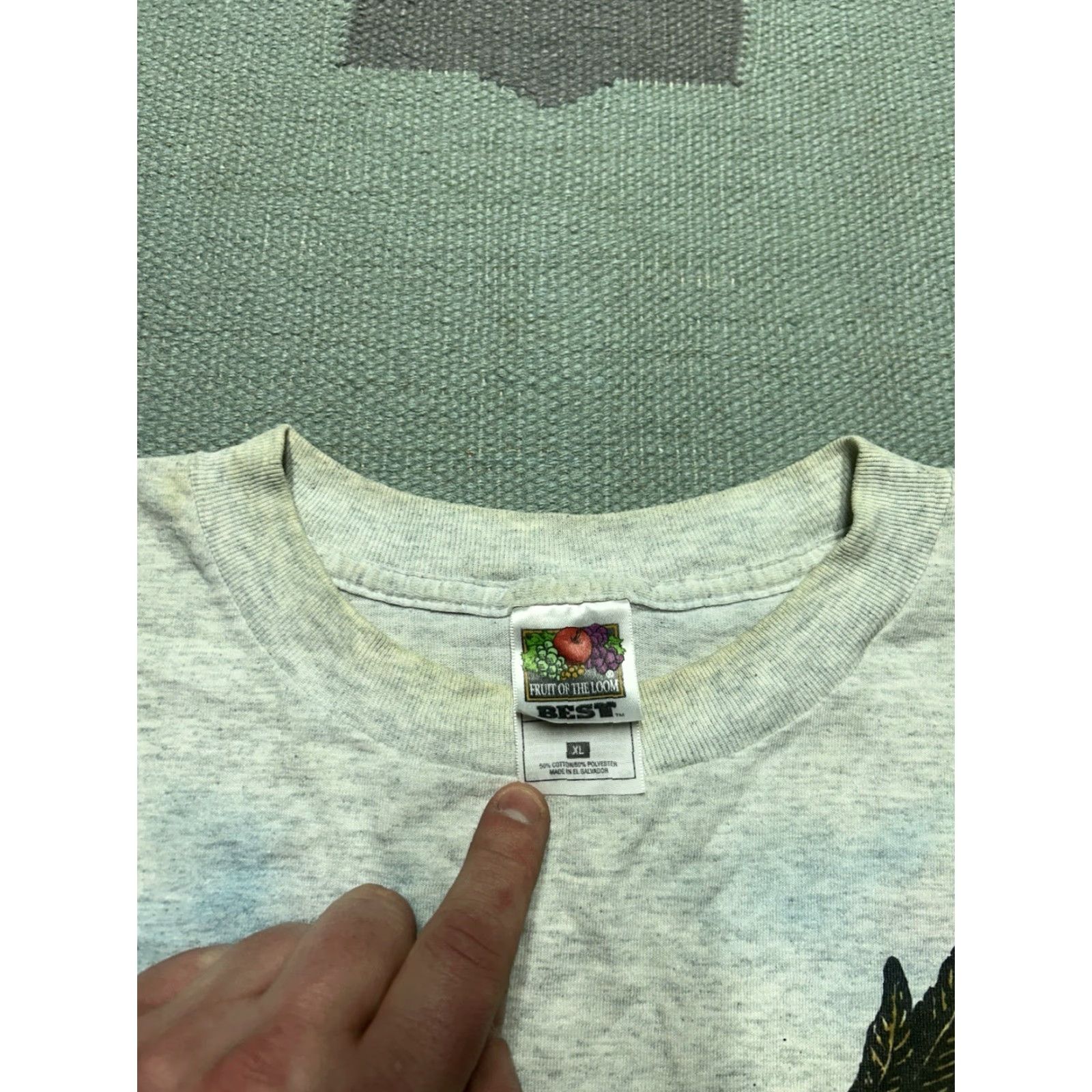 Vintage VINTAGE 90s graphic t shirt flying eagle bird animal nature tee FOTL adult XL Size US XL / EU 56 / 4 - 7 Thumbnail