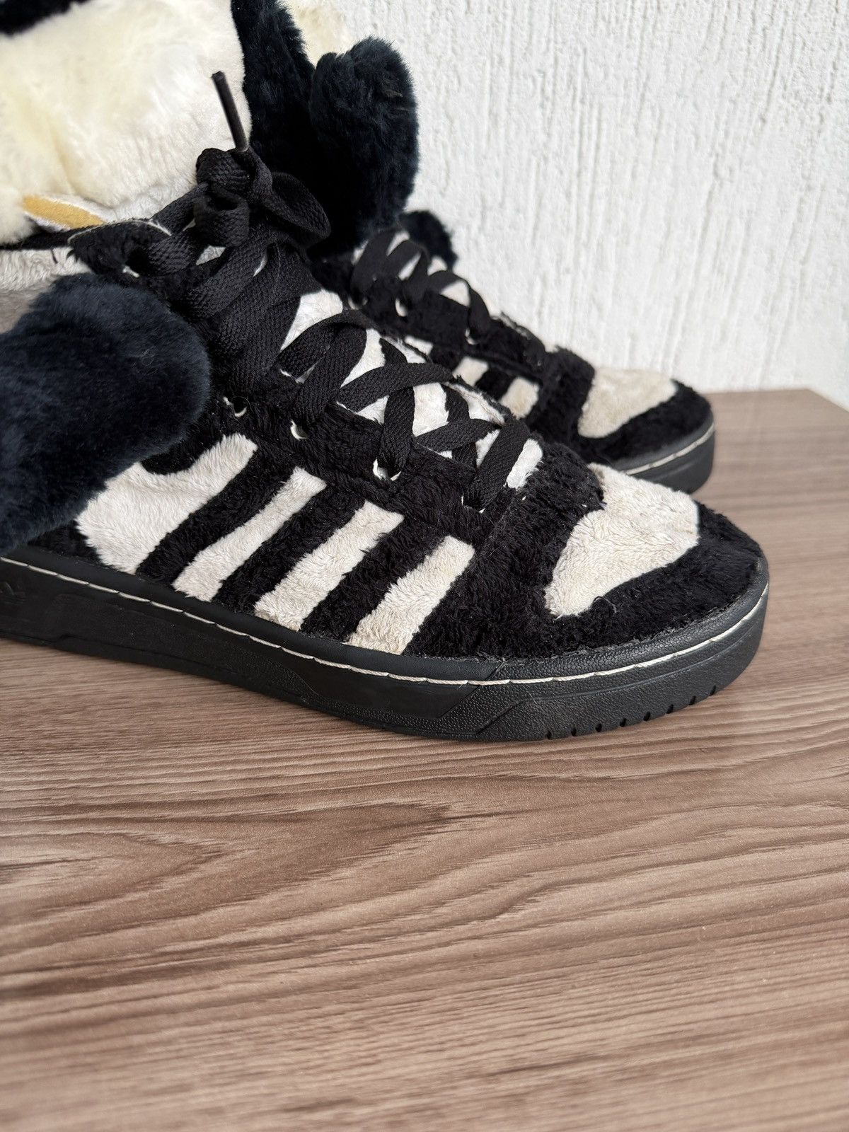 Jeremy Scott Js panda Bear sneaker Size US 9 / EU 42 - 4 Thumbnail
