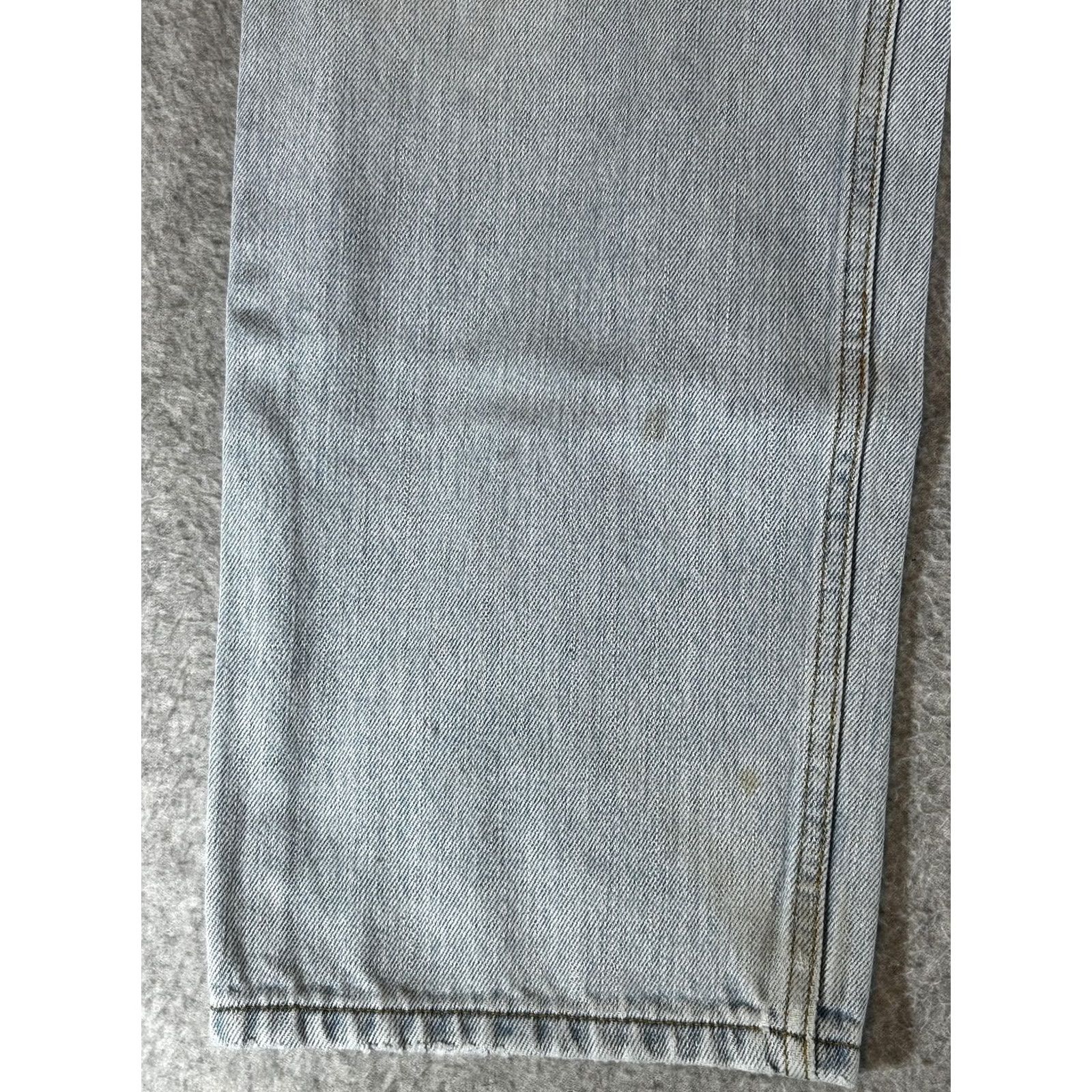 Levi's Levis 550 Jeans Mens 34x30 Relaxed Light Blue Denim Distressed Pockets 5-Pocket Zip Fly Vintage No Mens Size US 34 / EU 50 - 3 Thumbnail