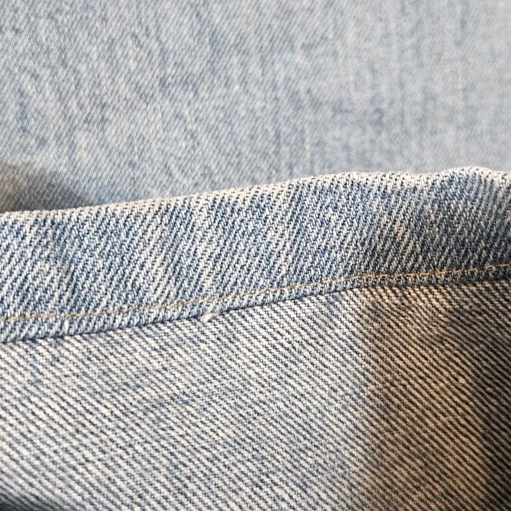 Levi's VINTAGE Levi's 560 Jeans Mens 38x27.5 Straight Blue Denim Light Wash Cotton Size US 38 / EU 54 - 5 Thumbnail
