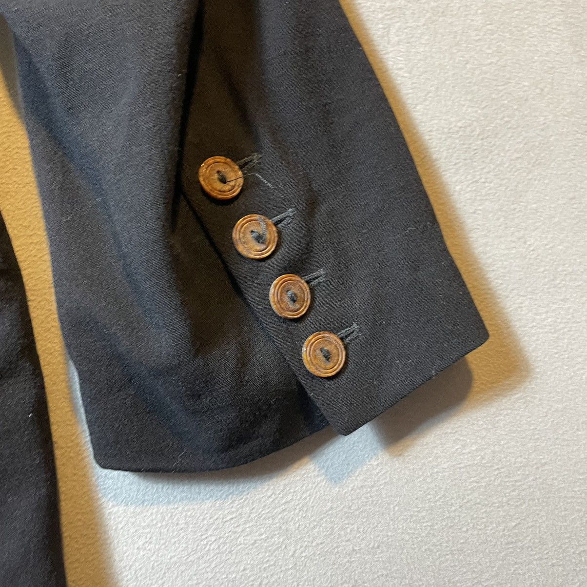 Jean Paul Gaultier JEAN PAUL GAULTIER HOMME PAINTED FLOWER Size 50S - 14 Thumbnail