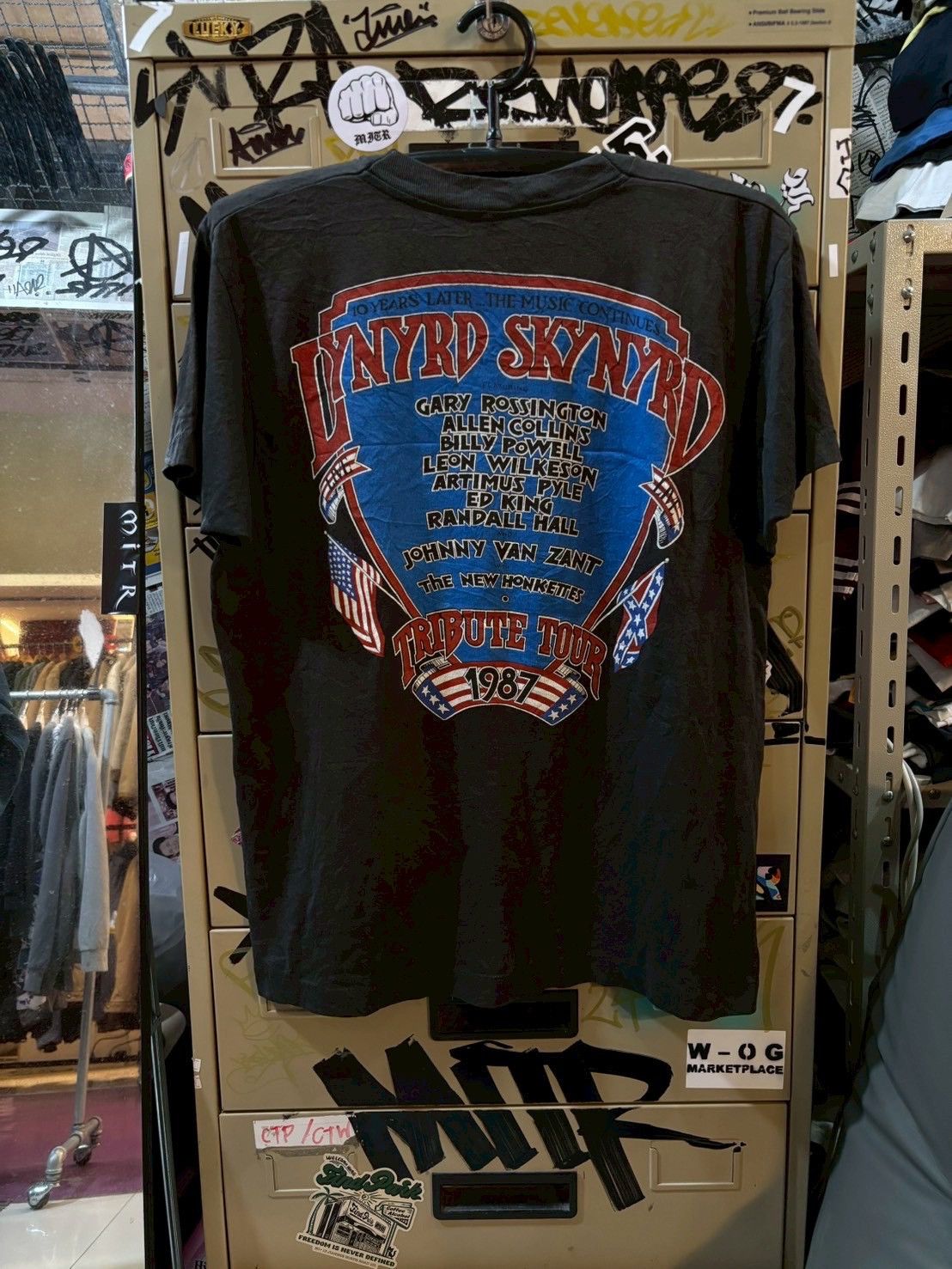 Band Tees Lynyrd Skynyrd 80’s Size US M / EU 48-50 / 2 - 6 Thumbnail