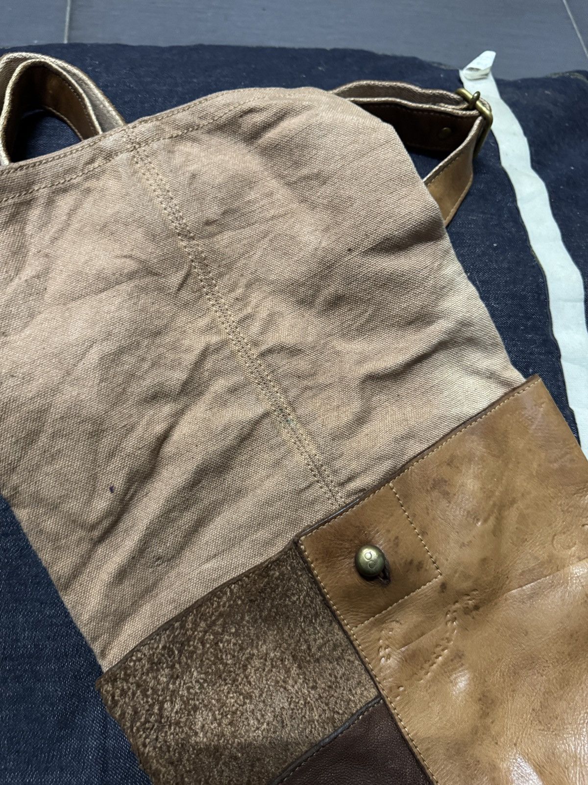 Vintage Japanese Brand Craft Leather Sling bag Size ONE SIZE - 2 Thumbnail
