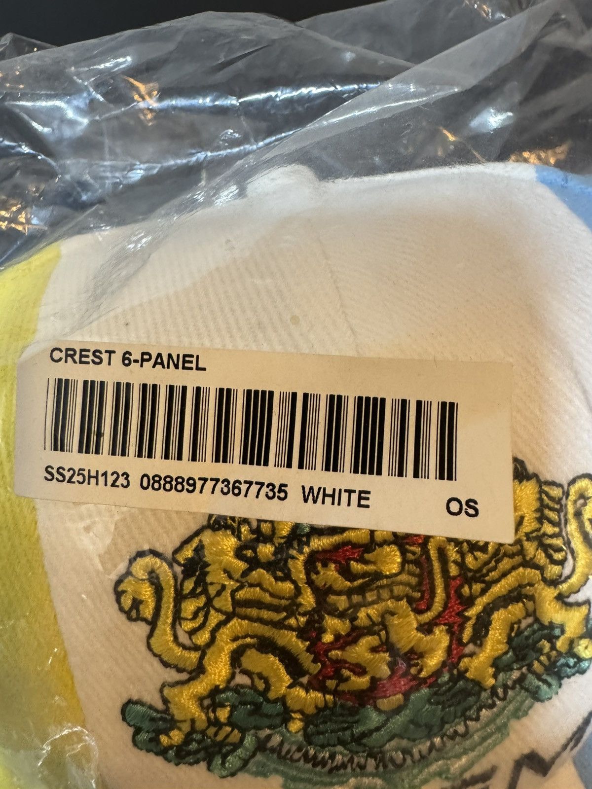 Supreme Supreme crest 6 panel Size ONE SIZE - 4 Thumbnail