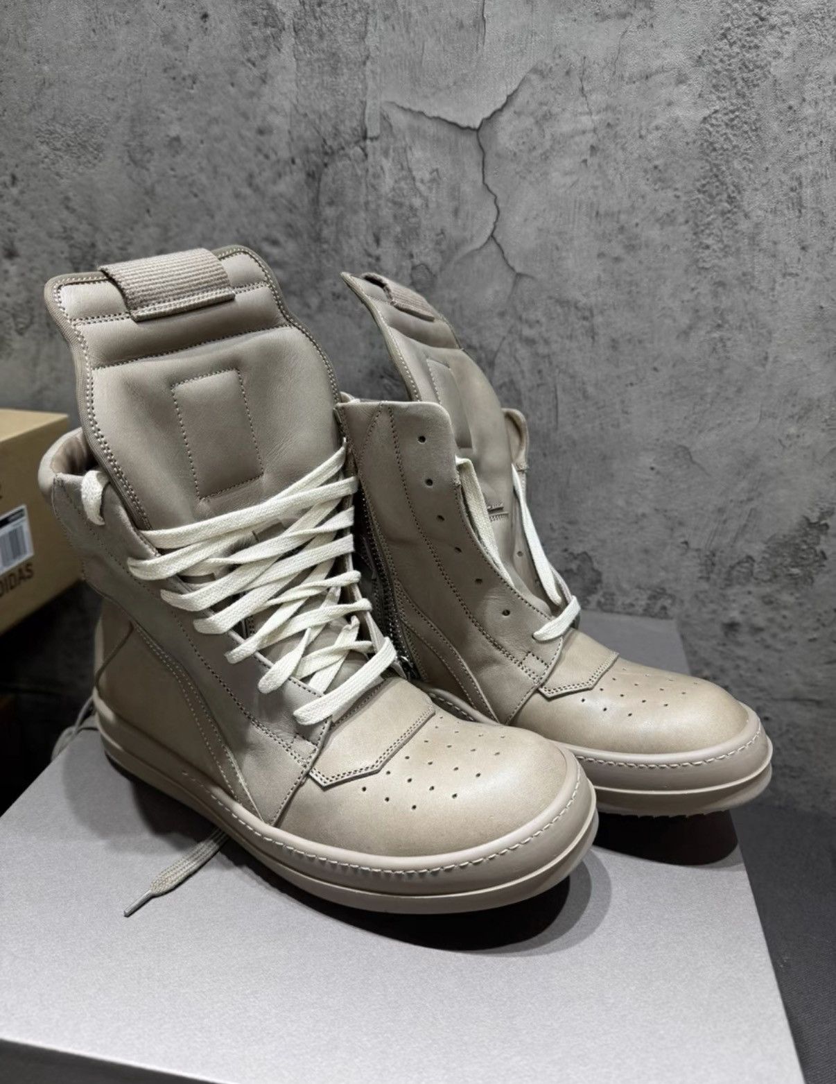 Rick Owens Rick Owens Geobasket, Inverted Triangle K37 Size US 8 / IT 38 - 4 Thumbnail
