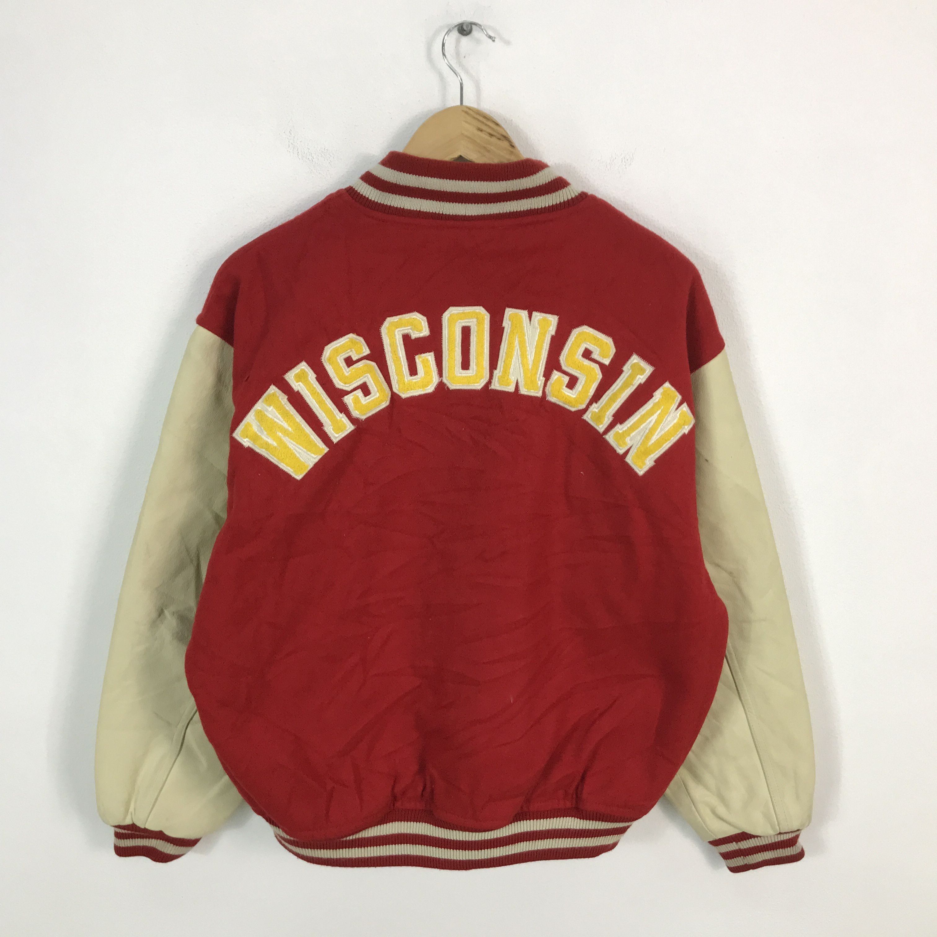 Japanese Brand Vintage wisconsin Snap button Leather Varsity jacket Size US L / EU 52-54 / 3 - 1 Thumbnail