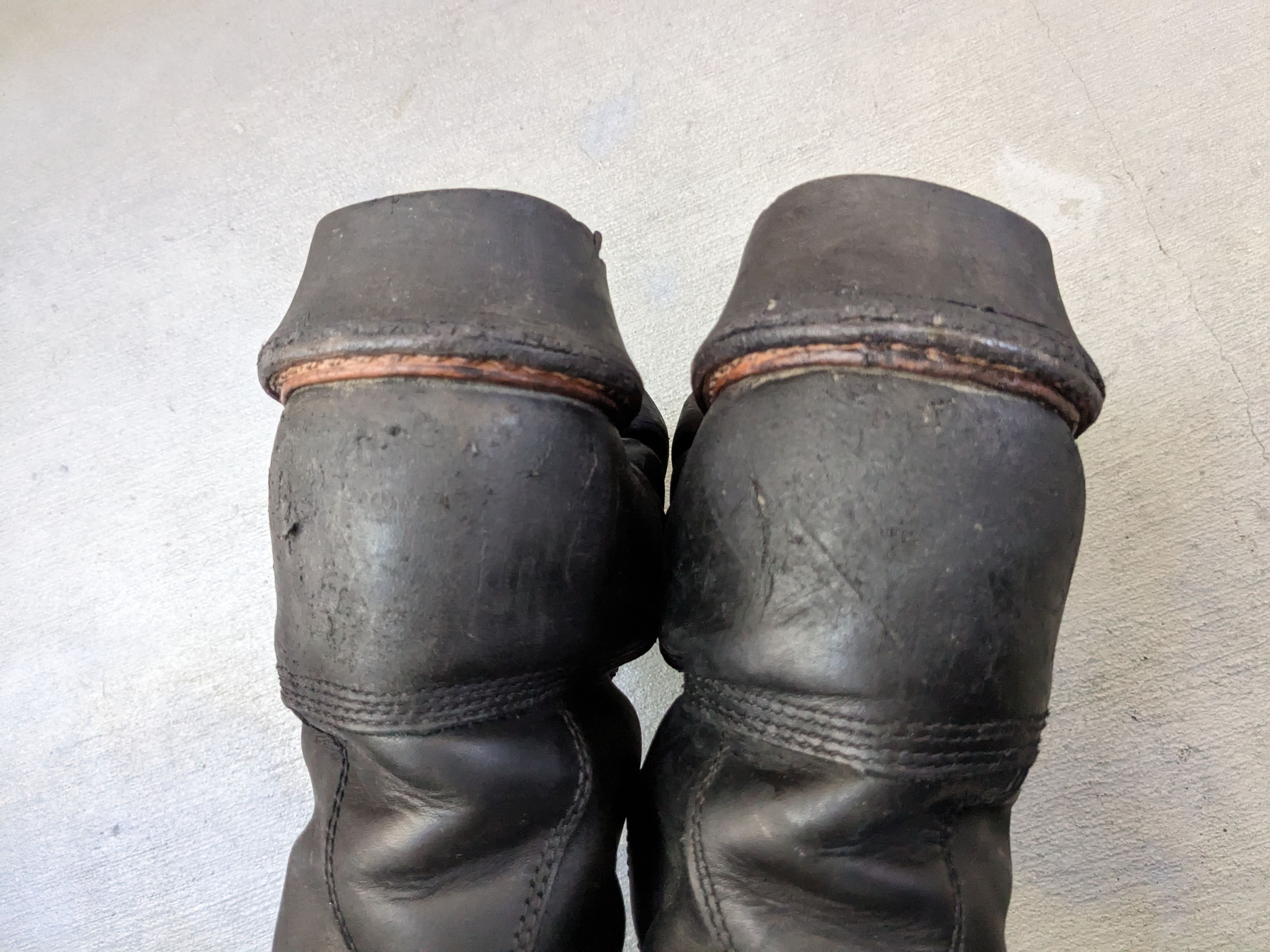 Red Wing Red Wing Boots Black 10 EE Wide Steel Toe Leather Logger Size US 10 / EU 43 - 17 Thumbnail