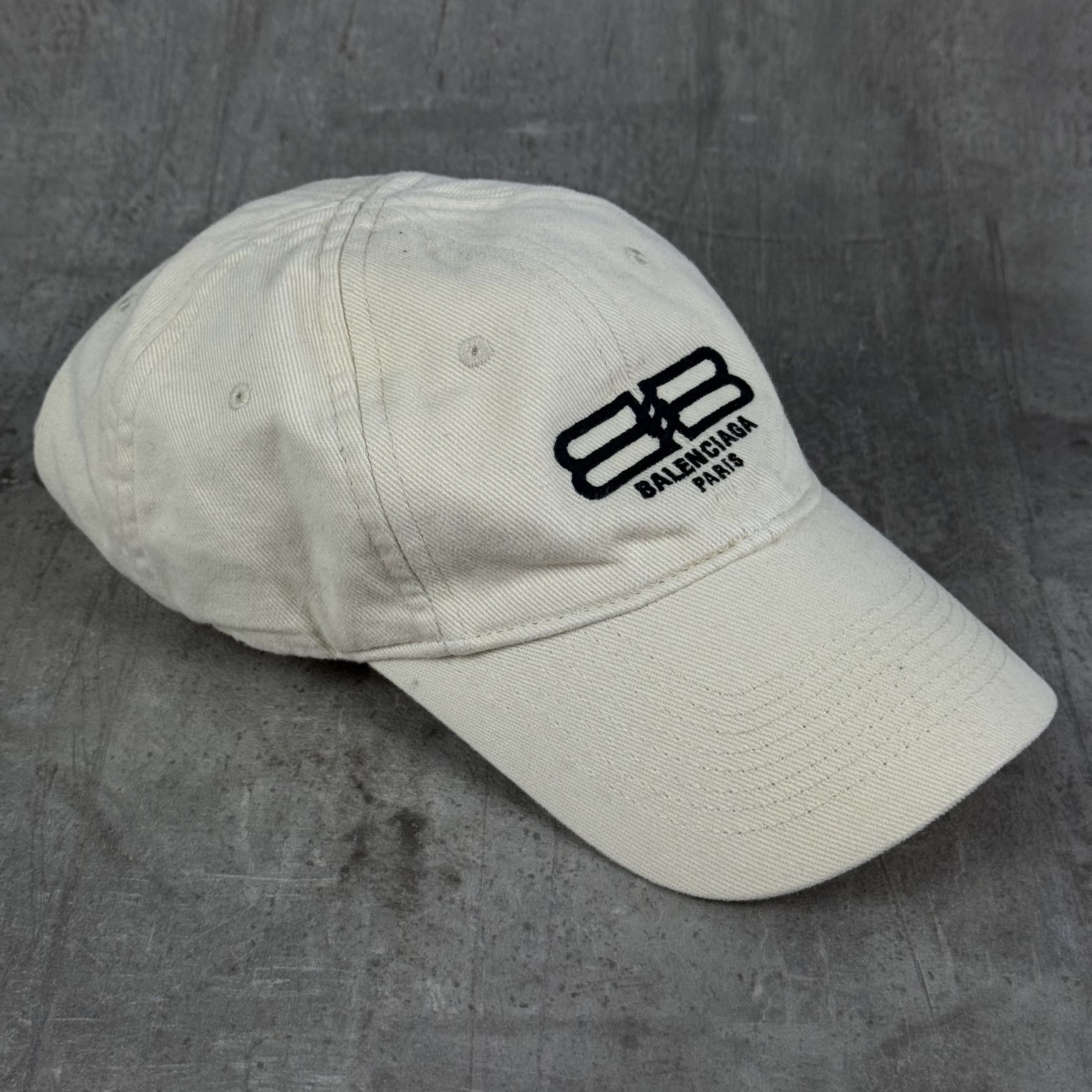 Balenciaga BALENCIAGA BB Paris Icon Hat Cream Size ONE SIZE - 1 Thumbnail