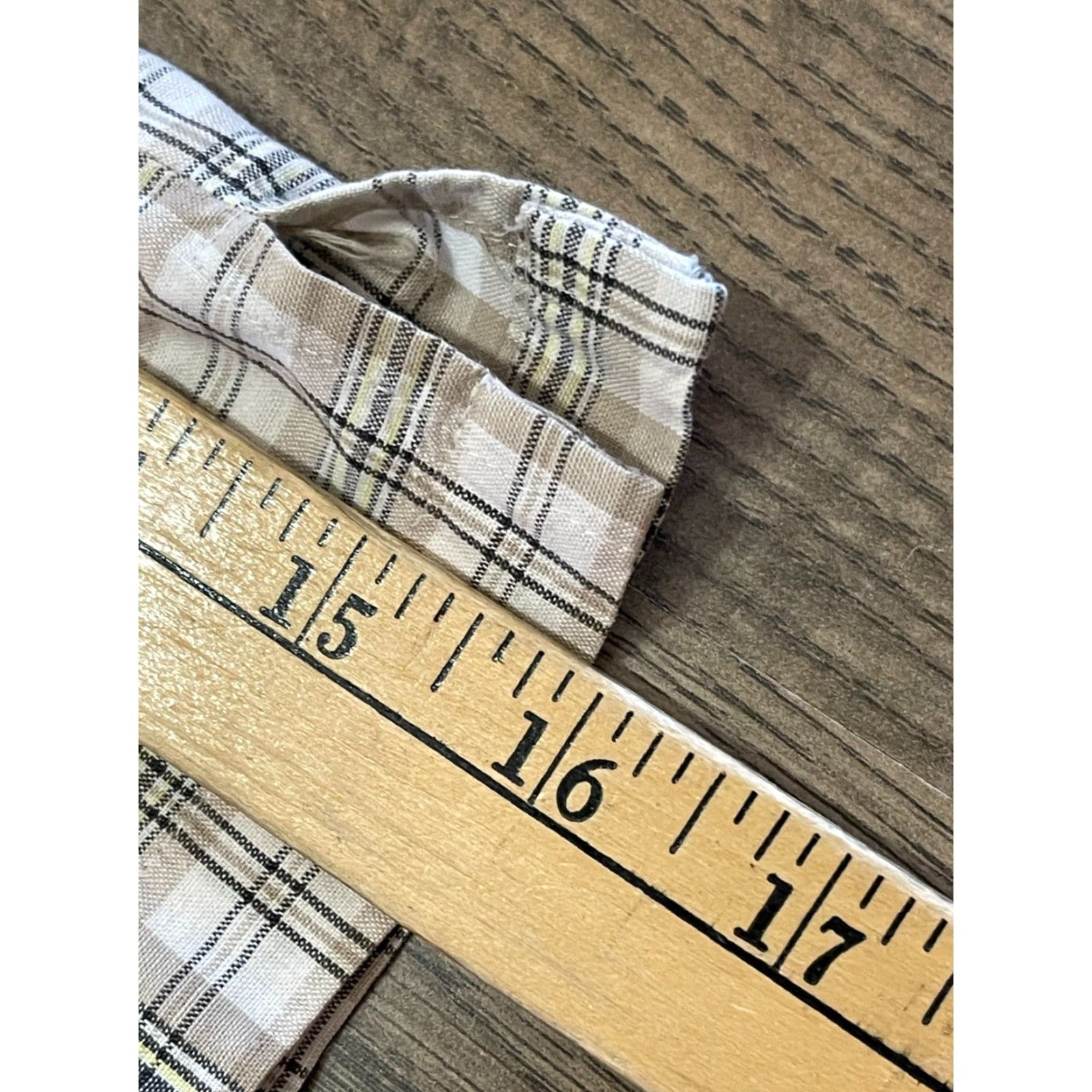 Vintage VINTAGE? Raider Shirt, Men's Size Medium? White Tan, Plaid, Button Up, Short Sleeve Size US M / EU 48-50 / 2 - 7 Thumbnail