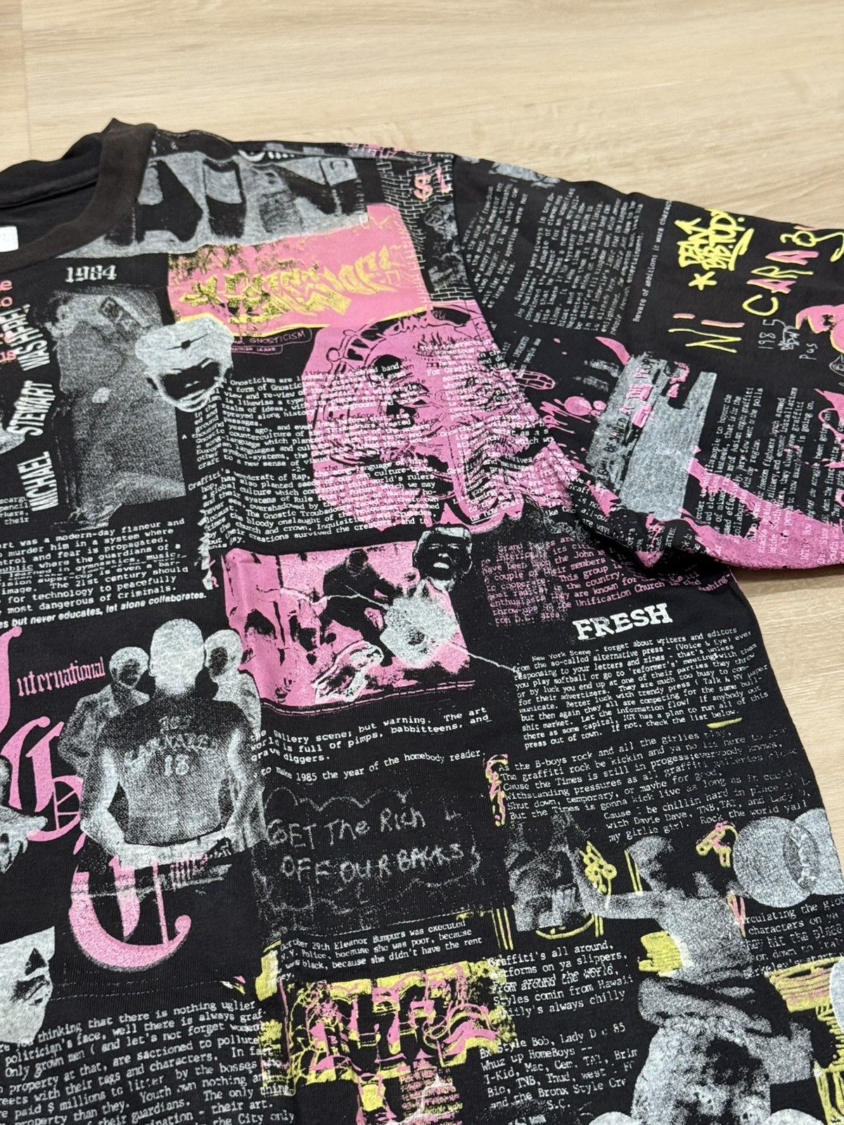 Supreme Supreme 2006 Phase 2 Tee Size US XL / EU 56 / 4 - 5 Thumbnail
