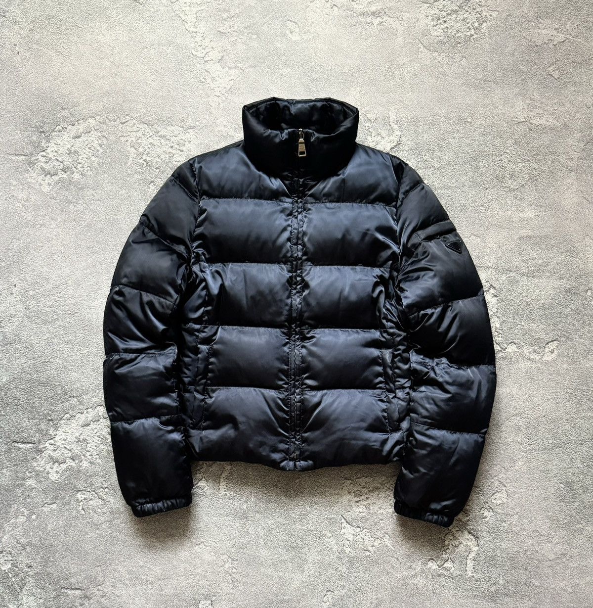 Prada Prada 42size down jacket bomber zip quilted puffer Size M / US 6-8 / IT 42-44 - 4 Thumbnail