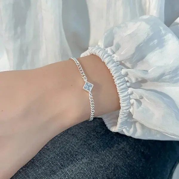 Jewelry Silver Color Square Zircon Bracelet Size ONE SIZE - 2 Thumbnail