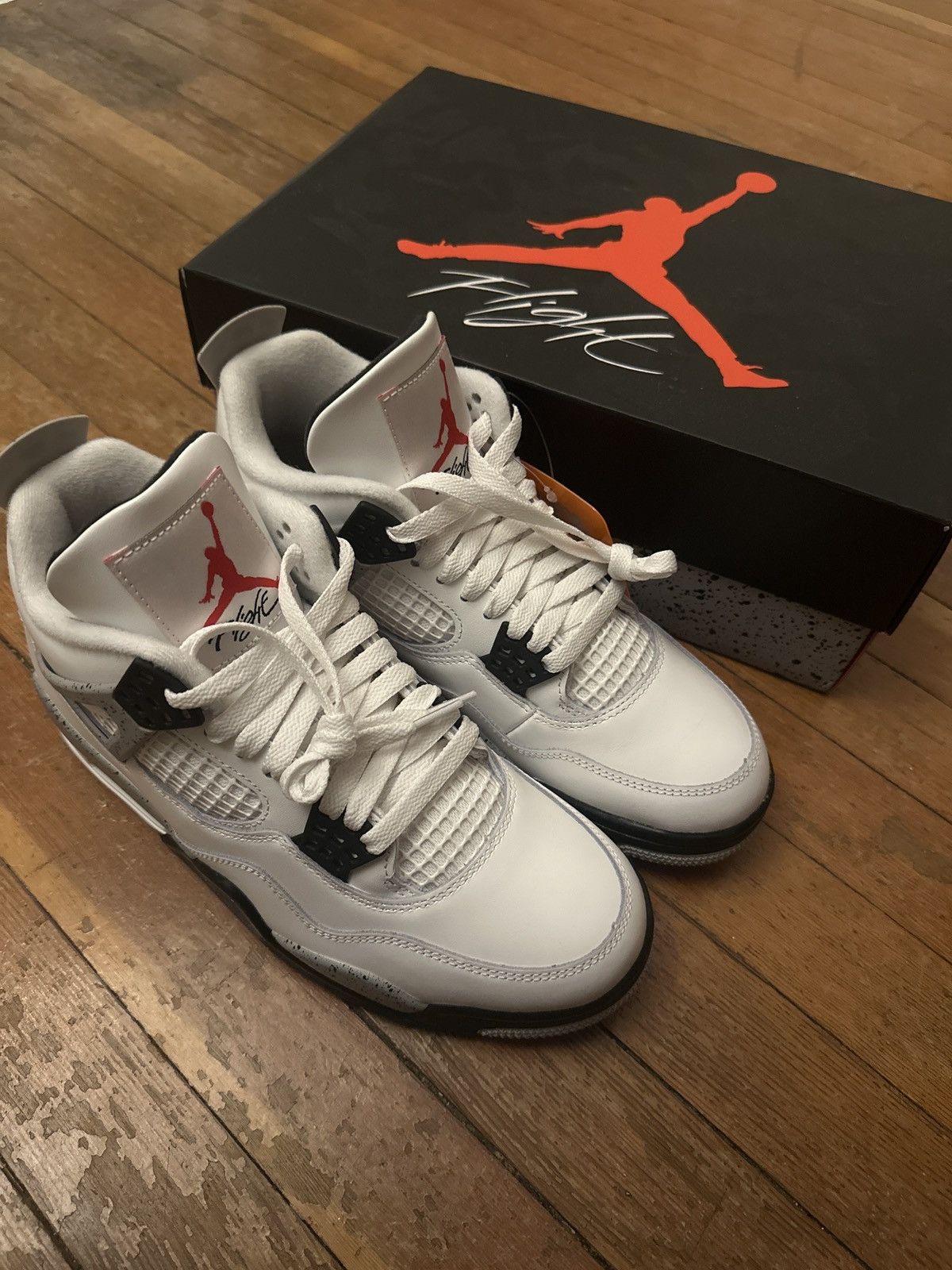 Jordan Brand Jordan retro 4 White Cement Size US 8 / EU 41 - 7 Thumbnail