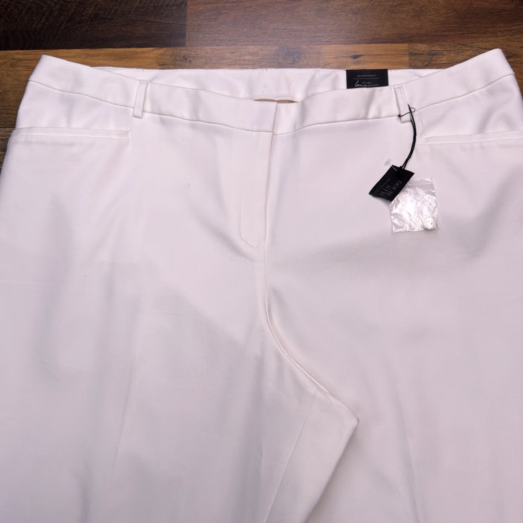 Vintage Lane Bryant Lena Ankle Pant 26 White Tapered Plus Dress Pants Stretch Modern Classic Casual Workwear Women's Realistic Dust Staining Included Size 26" / US 2 / IT 38 - 3 Thumbnail
