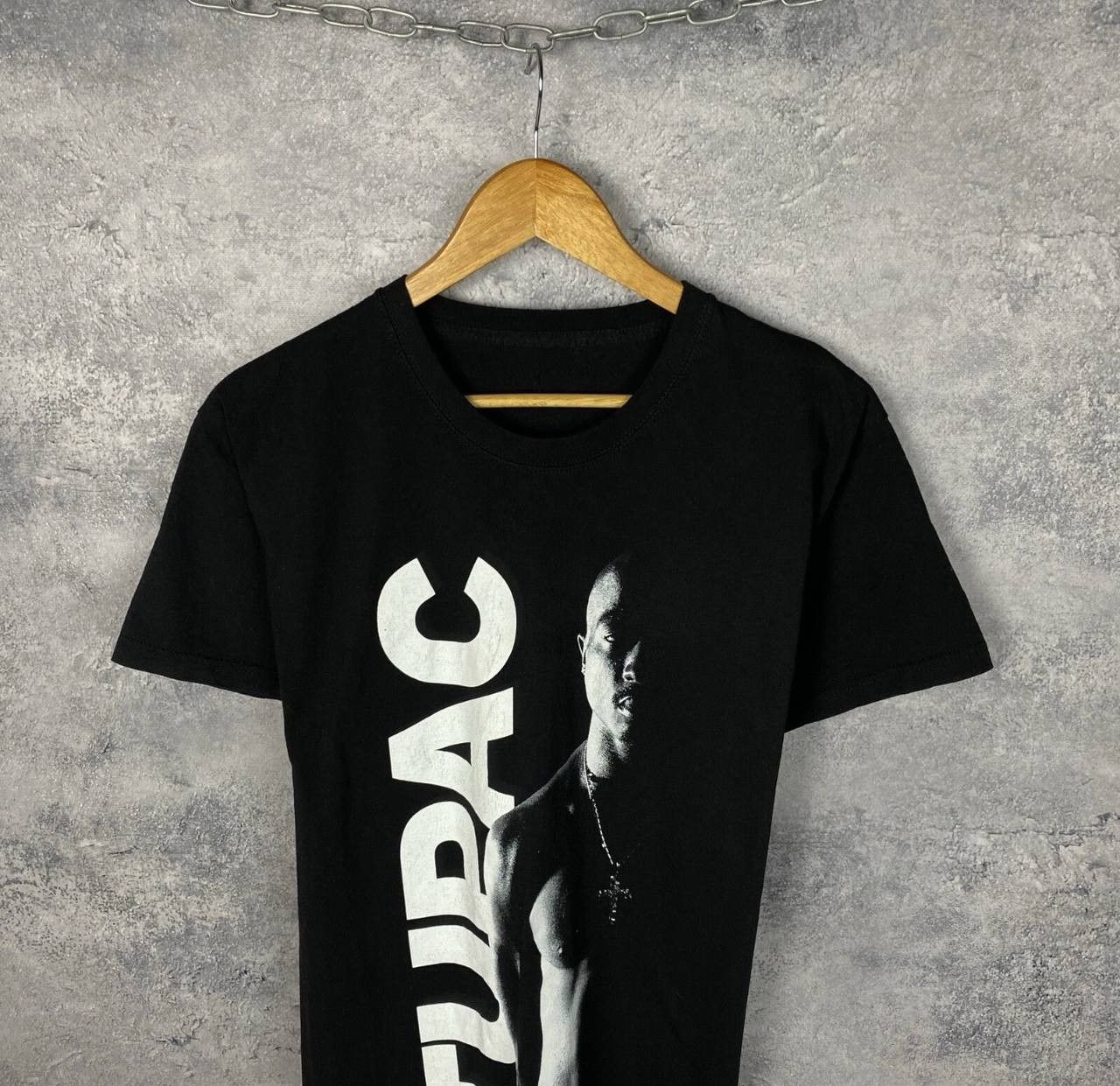 Rap Tees TUPAC Tee Men's Size L Black Short Sleeve ` Size US L / EU 52-54 / 3 - 2 Thumbnail
