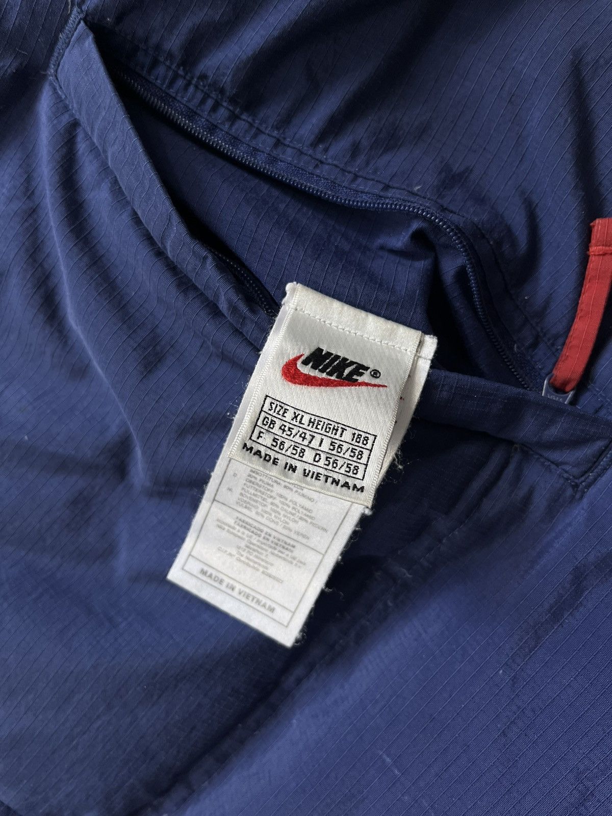Nike 90’s NIKE RETRO REVERSIBLE DOWN PUFFER VEST SPELLOUT SWOOSH Size US XL / EU 56 / 4 - 4 Thumbnail