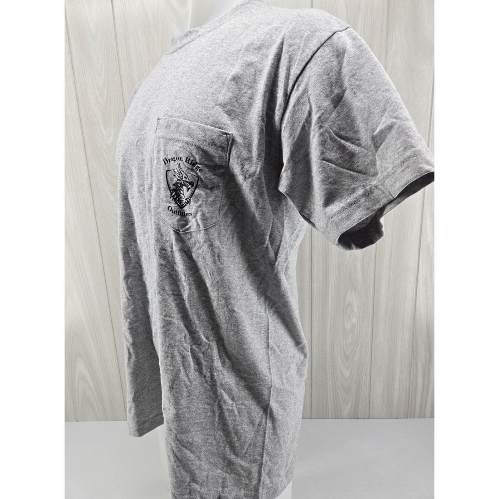 Vintage Dragon Ridge Outfitters Gray Pocket T Shirt Mens Large 2024 Squirrel Revival Size US L / EU 52-54 / 3 - 4 Thumbnail