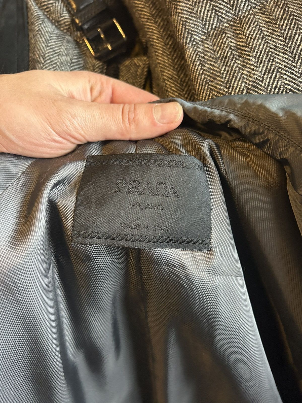 Prada Prada Milano Herringbone Lined Gray Nylon Raincoat - Size M Size US M / EU 48-50 / 2 - 9 Thumbnail