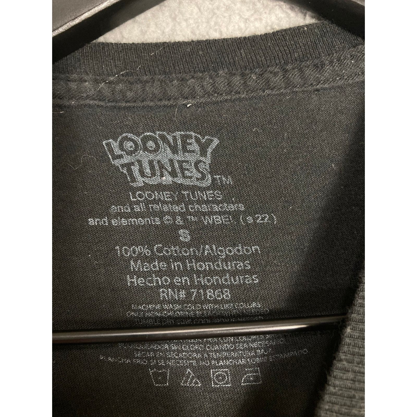 Other Looney Tunes Unisex Black Graphic T-Shirt M Bugs Bunny Size US M / EU 48-50 / 2 - 2 Thumbnail