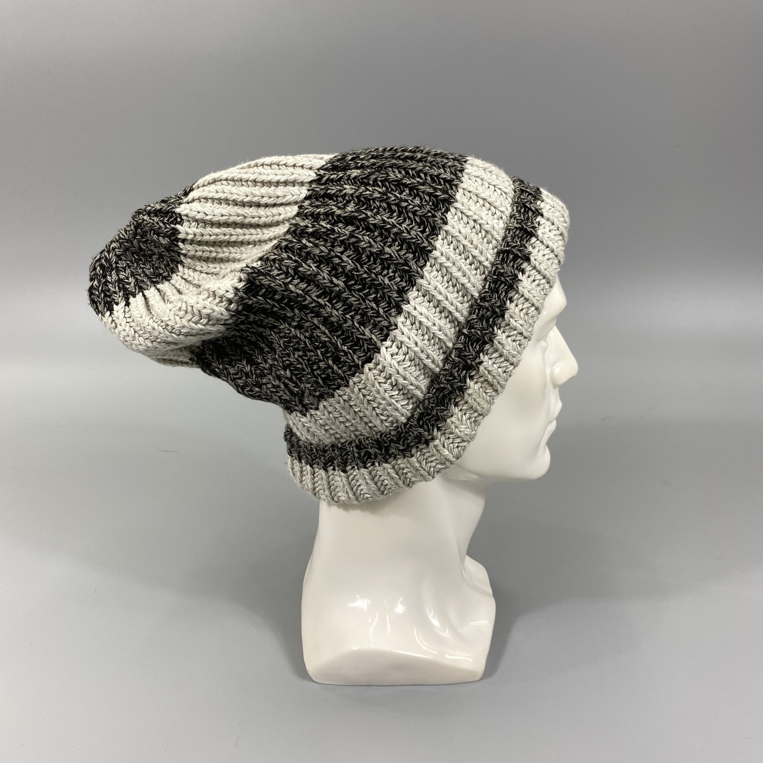 Uniqlo Uniqlo Stripped Beanie -BN736 Size ONE SIZE - 4 Thumbnail