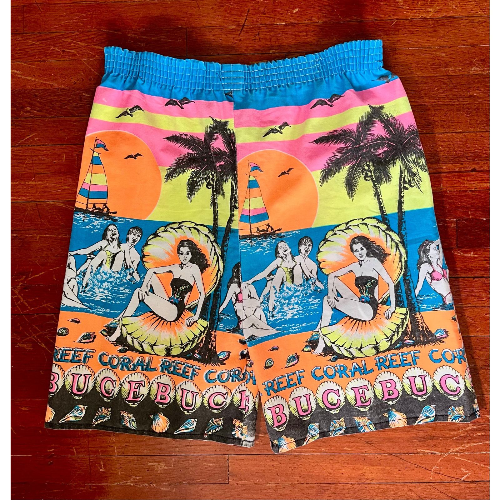 Vintage 90’s Men Orange Yellow Beach Funky Shorts Small Med