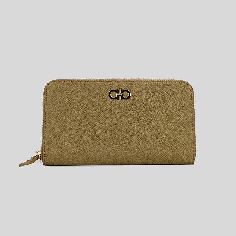 Salvatore Ferragamo o1s1rm0924 Size: OS / Calf Zip Around Wallet in Camel Size ONE SIZE - 1 Thumbnail