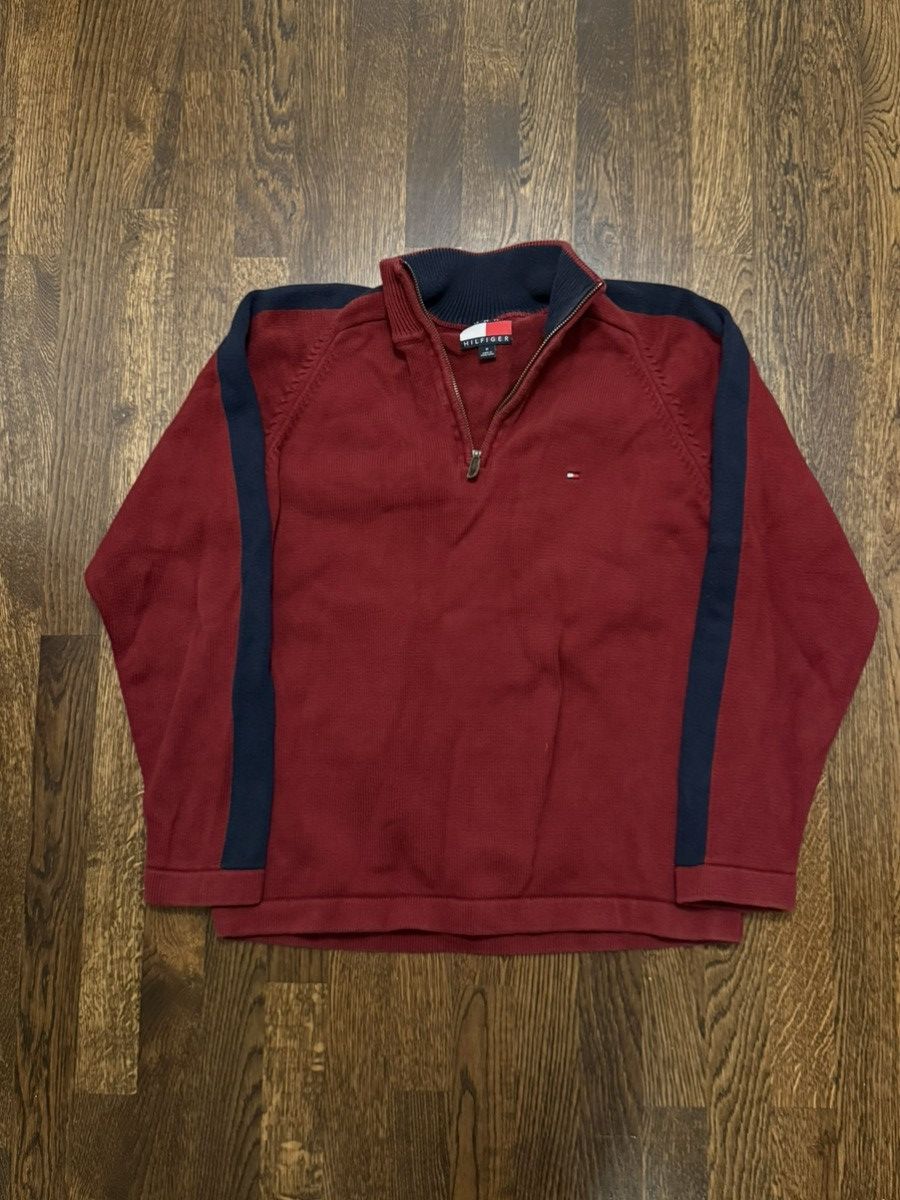 Tommy Hilfiger Vintage Tommy Hilfiger Sweater Size US M / EU 48-50 / 2 - 1 Thumbnail