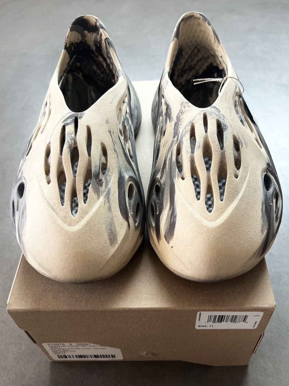 Yeezy 🖤 MX CREAM CLAY FOAM RUNNER - ADIDAS X YEEZY Size US 11 / EU 44 - 2 Thumbnail