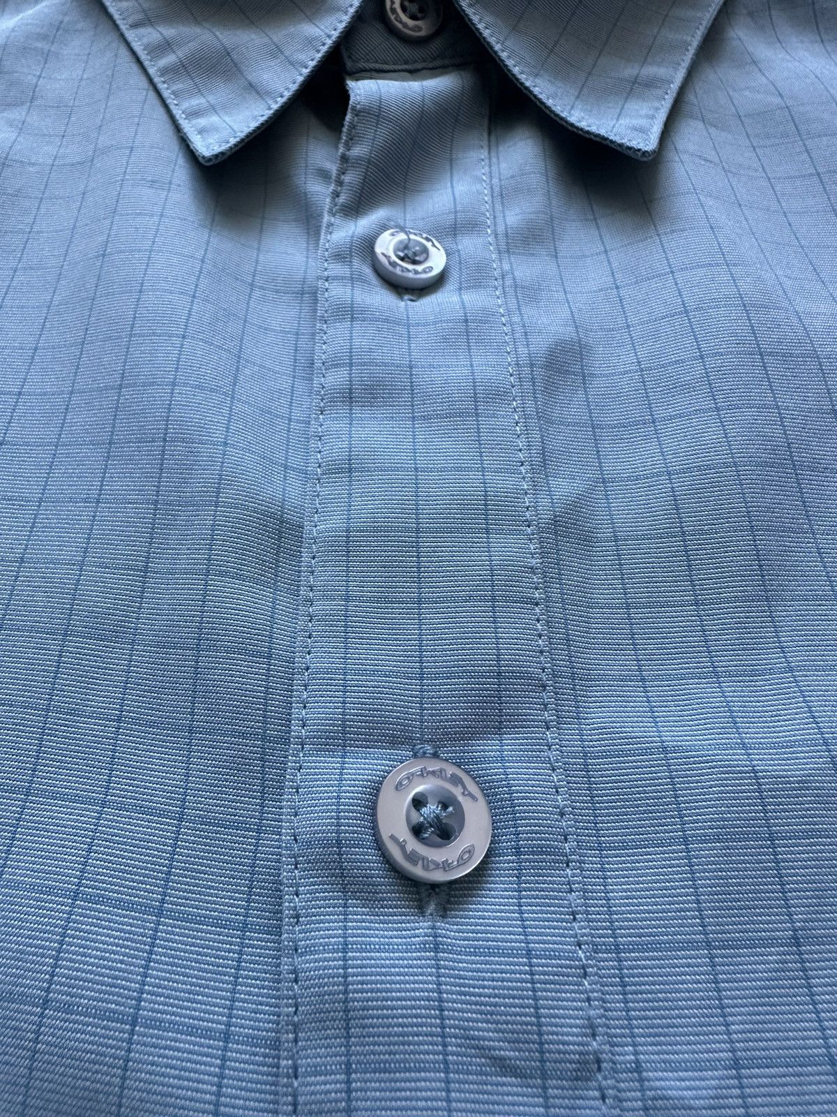 Oakley × Vintage Oakley Shirts button up short sleeve vintage size L Size US L / EU 52-54 / 3 - 9 Thumbnail