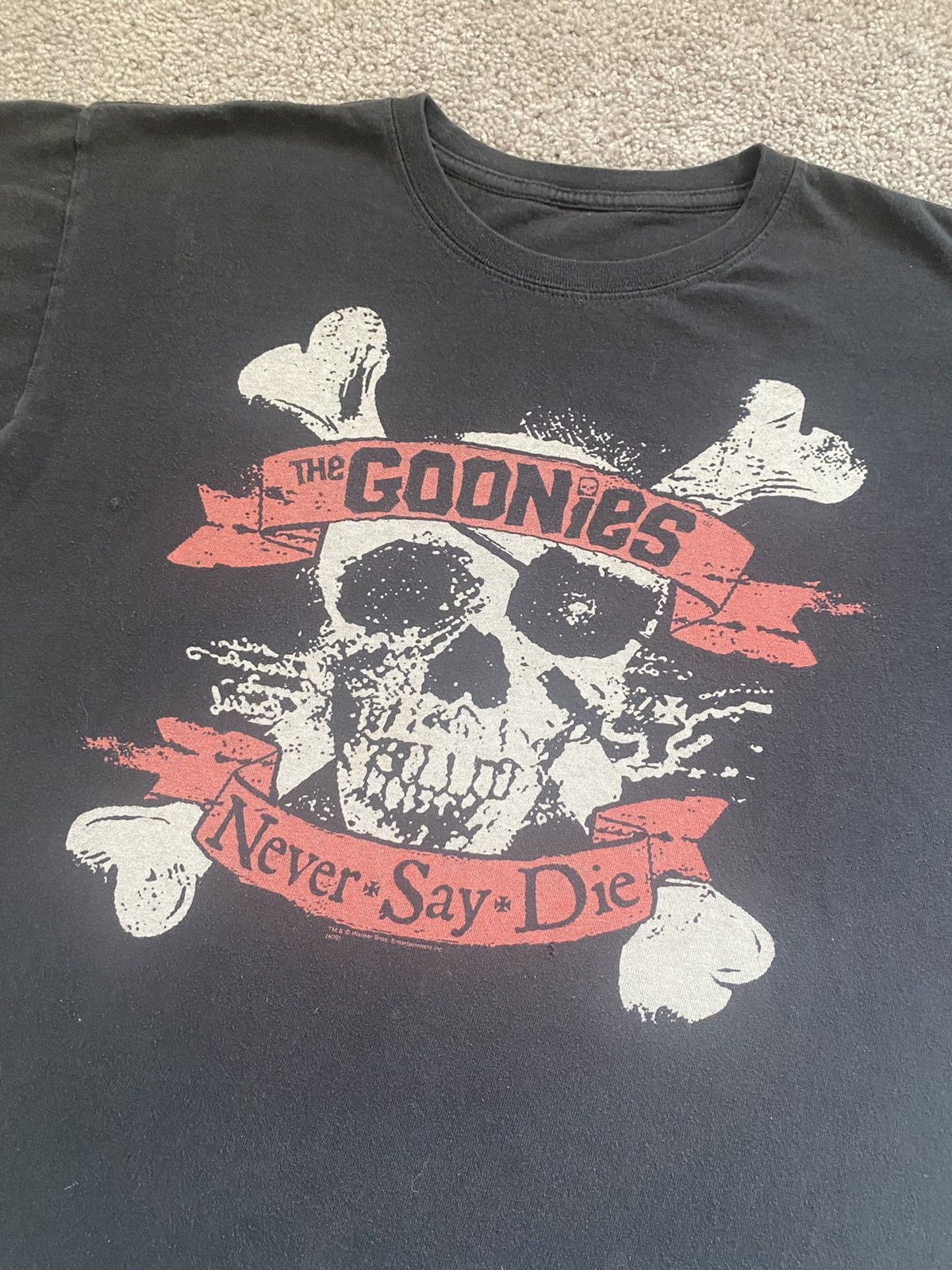 Vintage Vintage Y2K The Goonies Tee Size US L / EU 52-54 / 3 - 5 Thumbnail