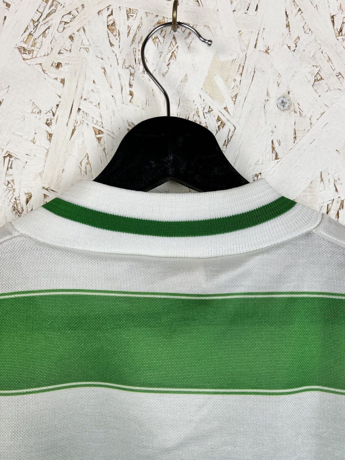 Umbro Umbro Celtic FC 1982/83/84 Home Kit Soccer Jersey Size L Size US L / EU 52-54 / 3 - 5 Thumbnail