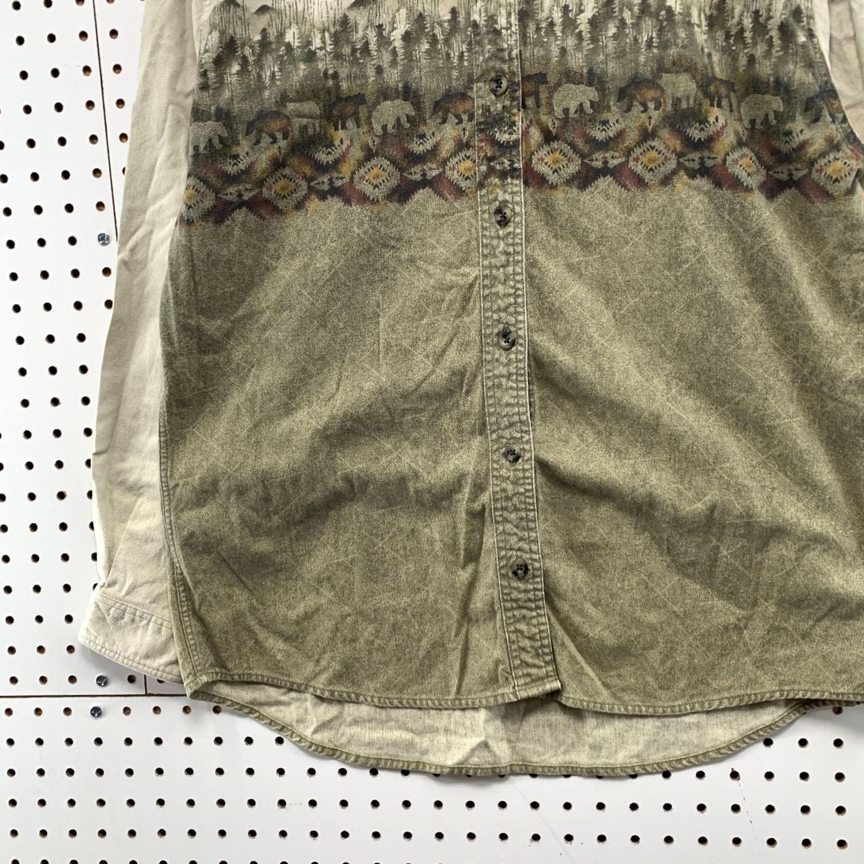Vintage Cabela's Button Down Shirt Womens Large Beige Aztex Nature Long Sleeve Shirt womens L Beige Aztec Nature Button-Up Men/Women Not specified Size L / US 10 / IT 46 - 5 Thumbnail
