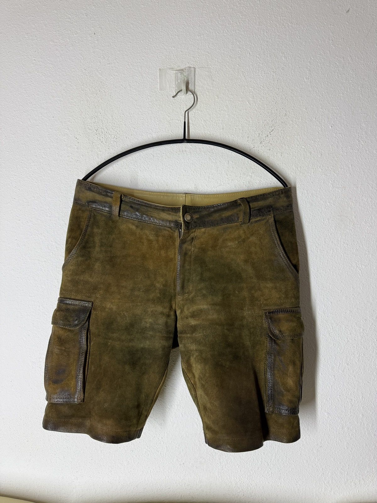 Genuine Leather Vintage Maddox Country Leather Cargo shorts Suede Size US 34 / EU 50 - 3 Thumbnail
