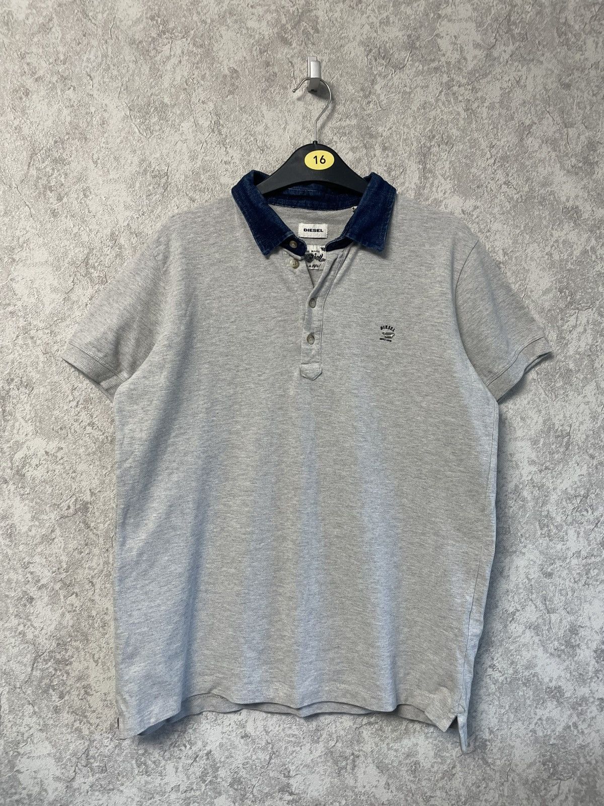 Diesel Vintage Diesel Metallic Logo Polo Shirt Y2K Size US L / EU 52-54 / 3 - 1 Thumbnail