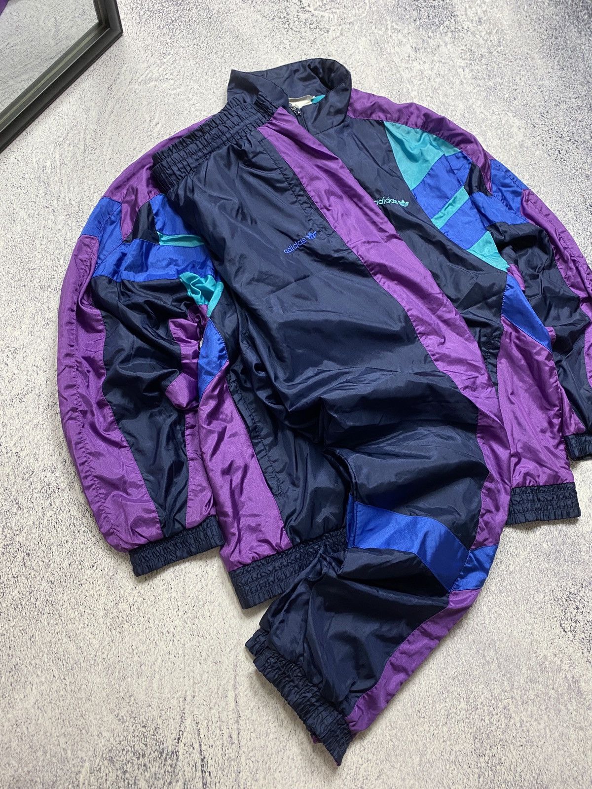Adidas × Vintage Vintage Adidas Multicolour Nylon Tracksuit Set Jacket Pants Size US M / EU 48-50 / 2 - 5 Thumbnail