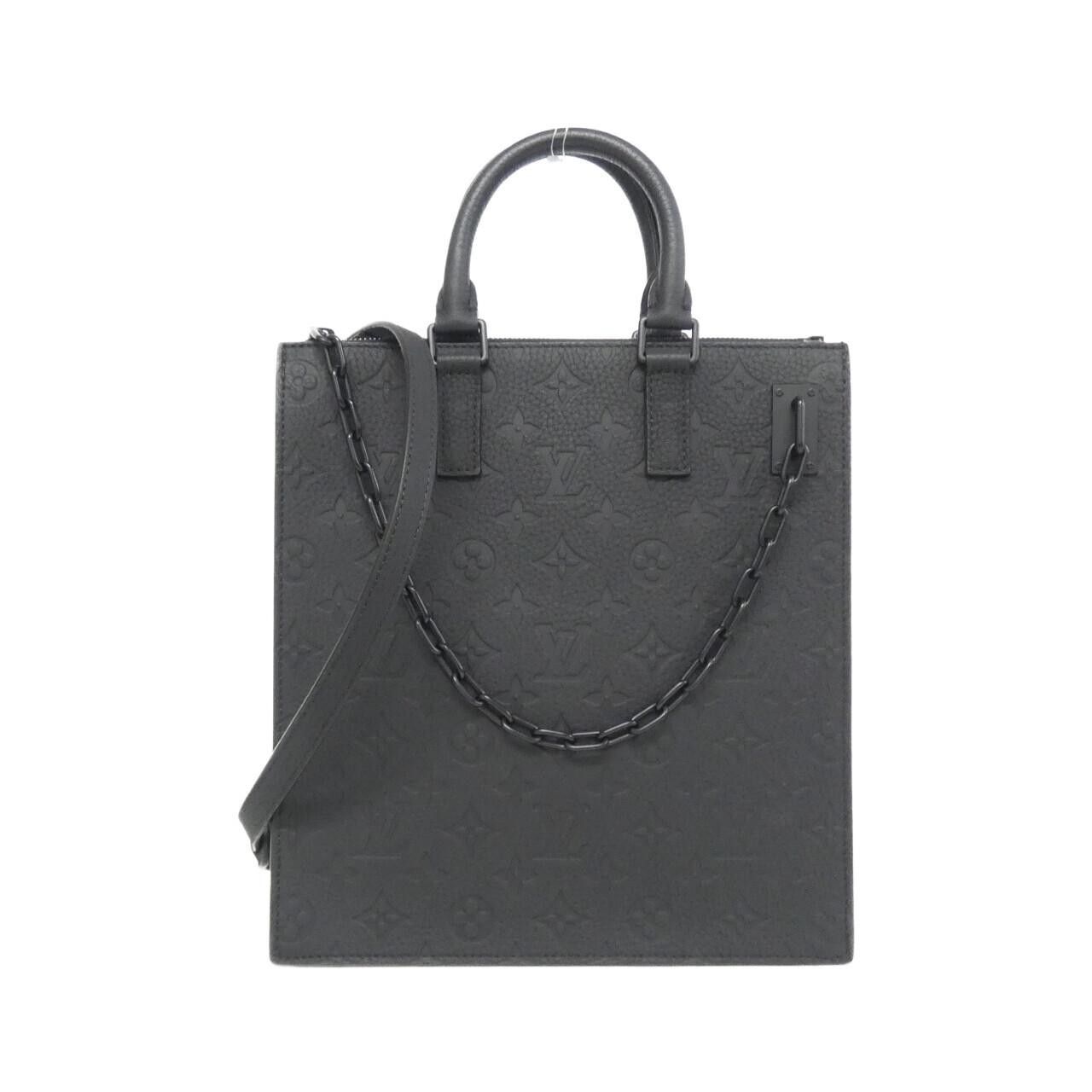 Louis Vuitton Louis Vuitton Louis Vuitton Taurillon Monogram Messenger Bag Leather Crossbody Bag M55924 DUTY FREE for USA Size ONE SIZE - 1 Thumbnail