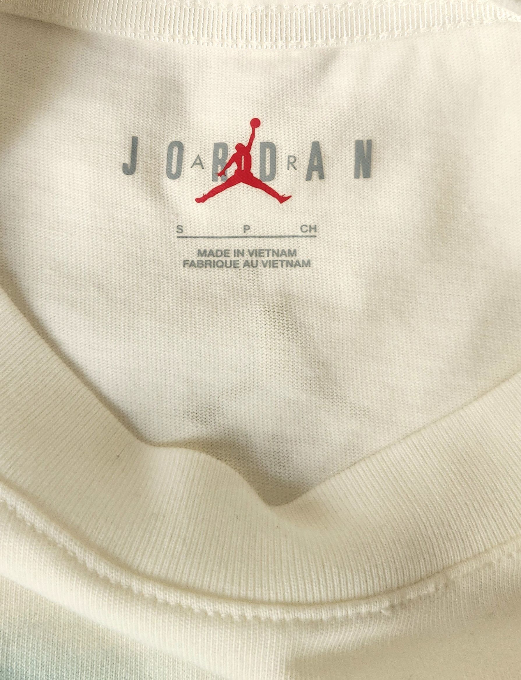J Balvin × Jordan Brand Nike Air Jordan x J Balvin Short Sleeve Graphic DR2962-010 Size US S / EU 44-46 / 1 - 4 Thumbnail