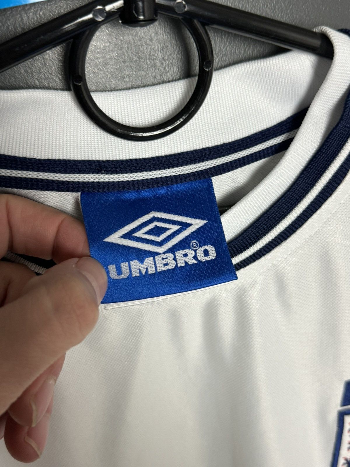 Umbro England National Team 99/01 Home Football Soccer Jersey Size US L / EU 52-54 / 3 - 10 Thumbnail