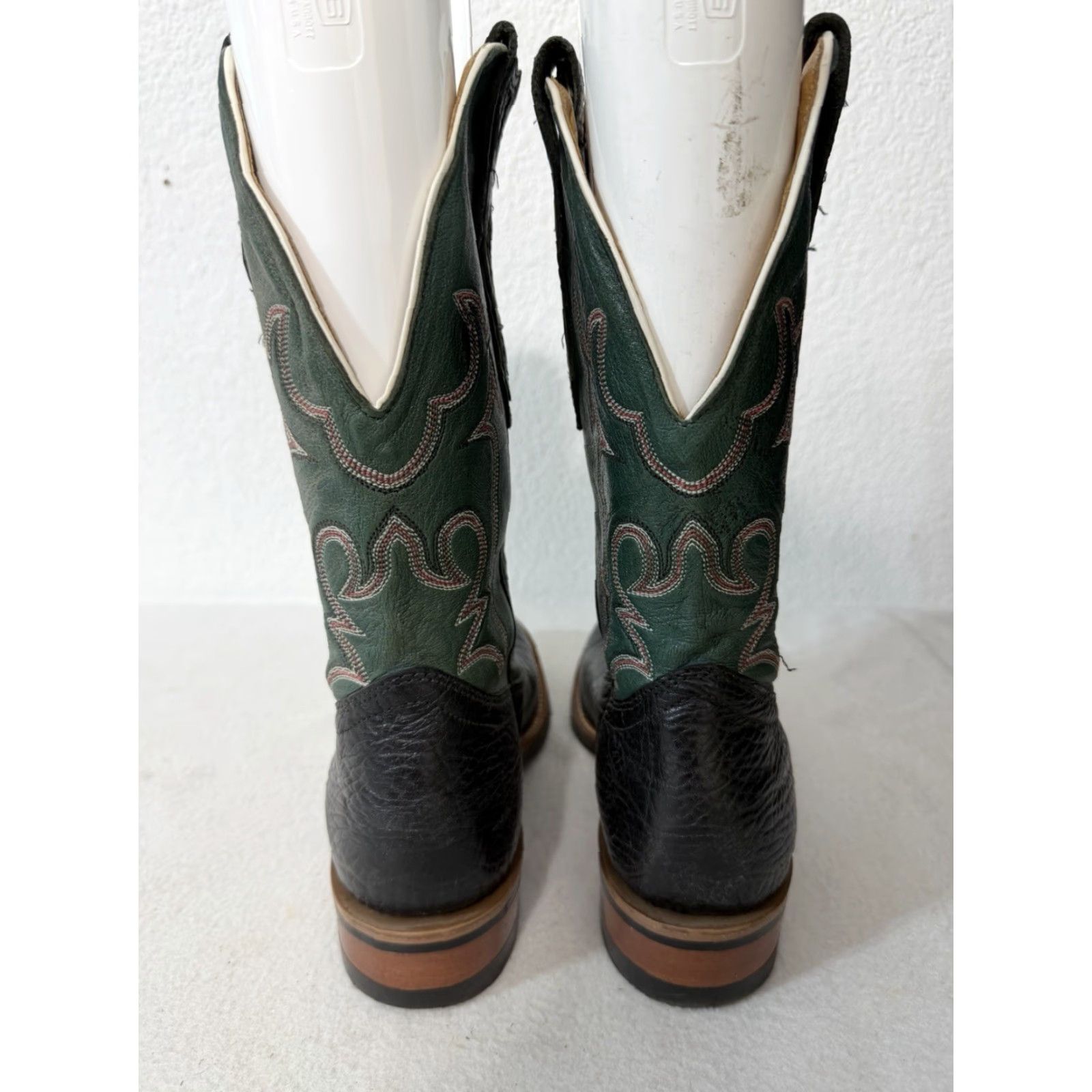 Vintage Boulet Cowboy Boots Green Black Mens Size 9 C Leather Almond Toe Western Boots Men’s Shoes US 9 Green Boulet Cowboy Theme Boots Size US 9 / EU 42 - 5 Thumbnail